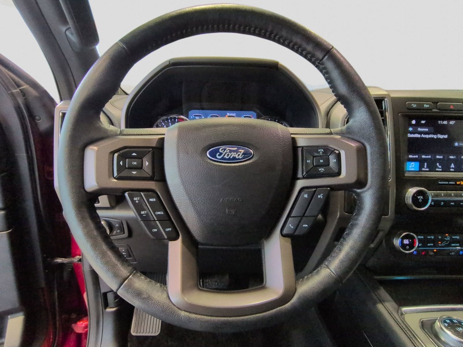 Thumbnail: 2019 Ford Expedition - 32