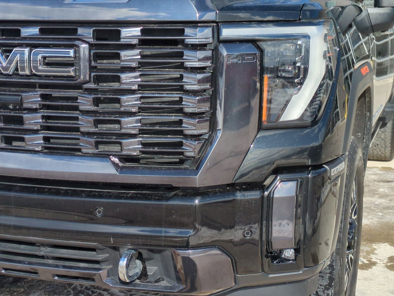 Thumbnail: 2024 GMC Sierra 2500 - 13