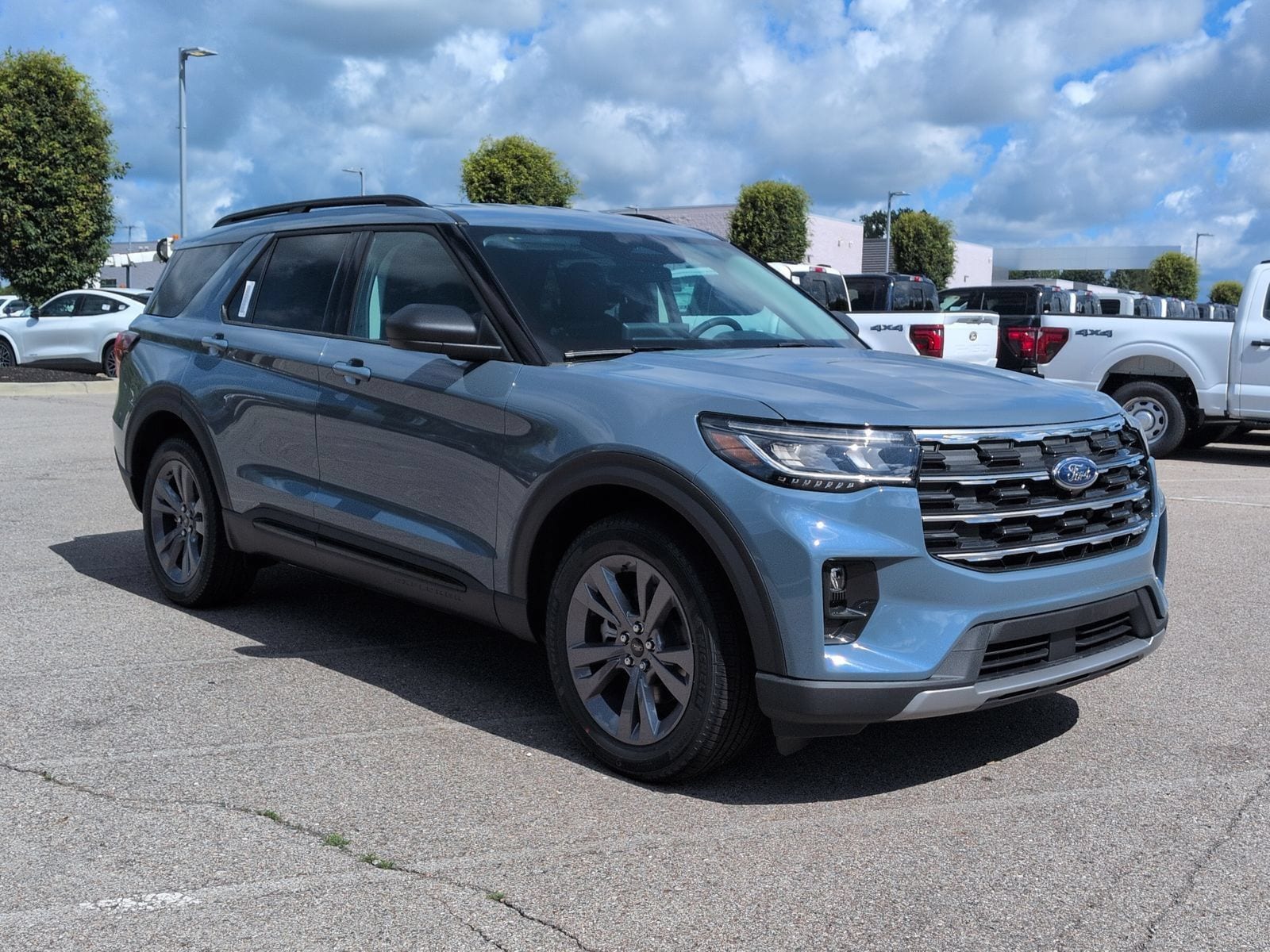 Thumbnail: 2026 Ford Explorer - 2