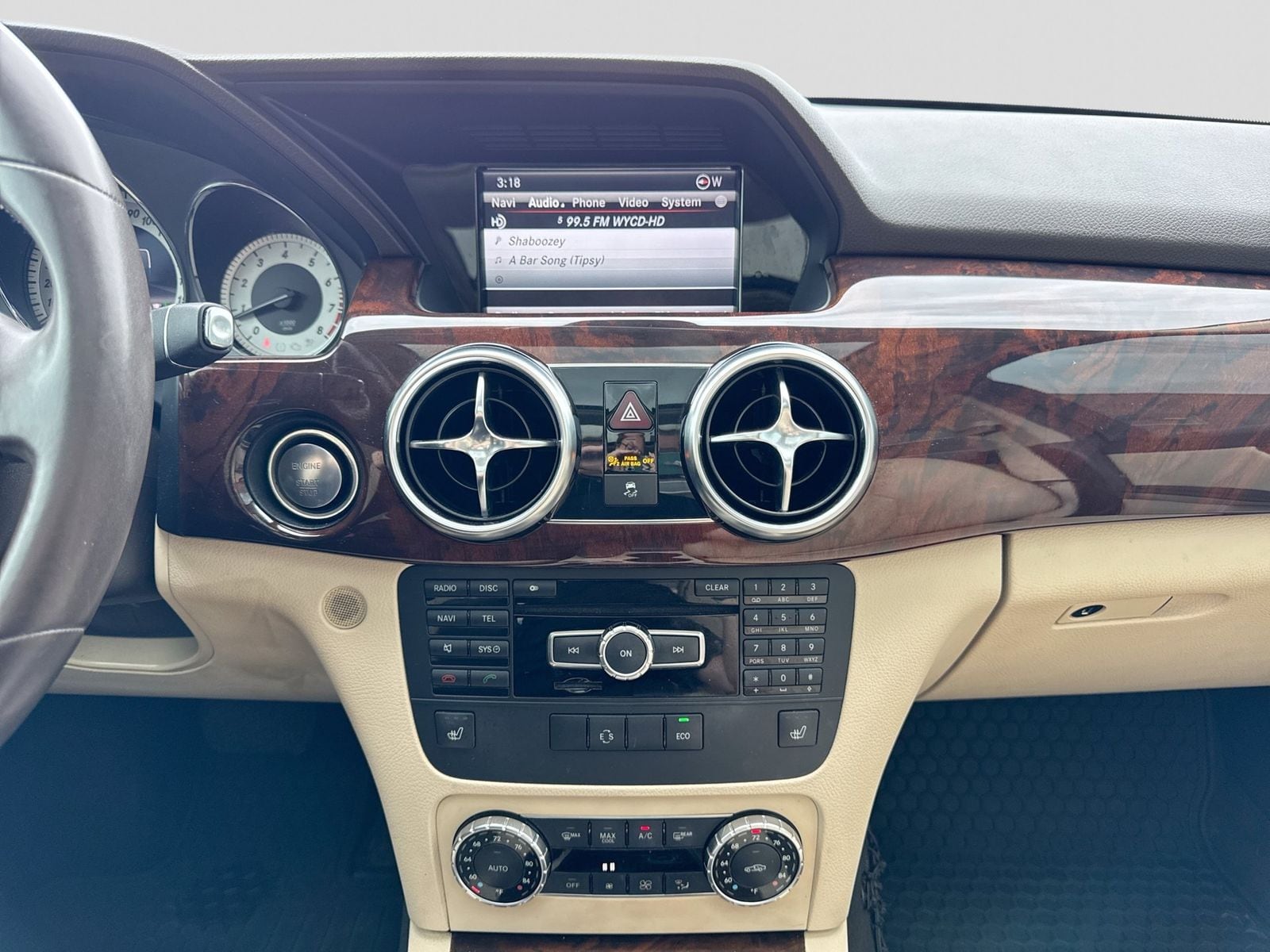Thumbnail: 2013 Mercedes-Benz GLK - 28