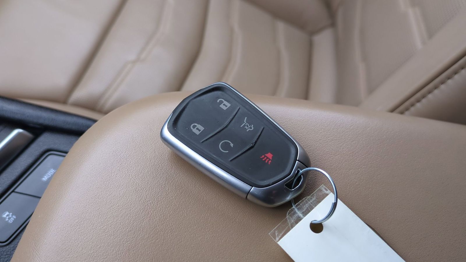 Thumbnail: 2021 Cadillac XT6 - 41