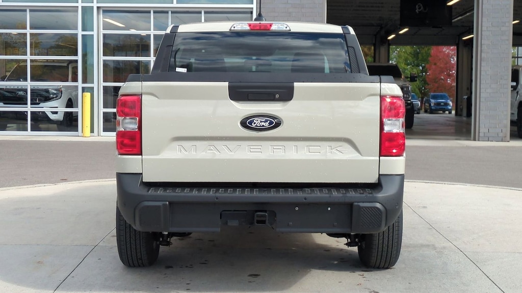 New 2025 Ford Maverick XLT Truck