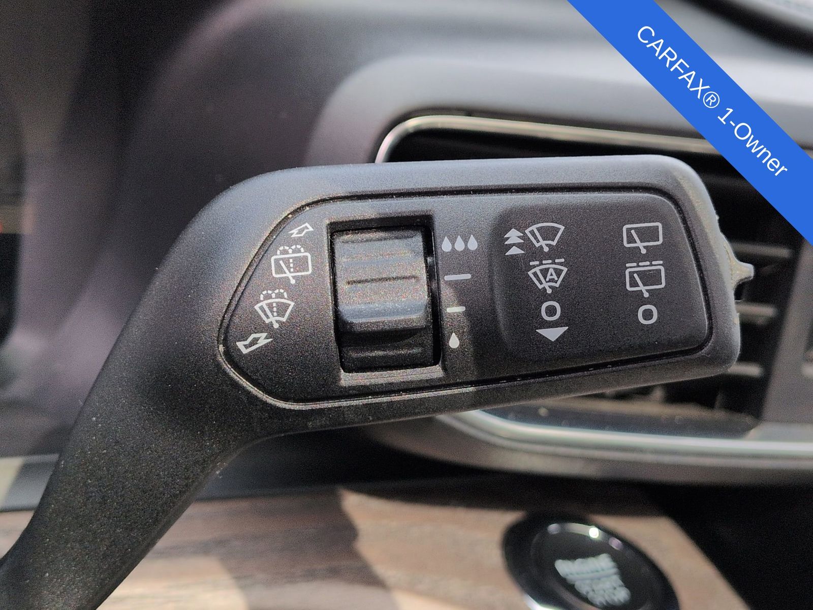 Thumbnail: 2024 Ford Explorer - 31