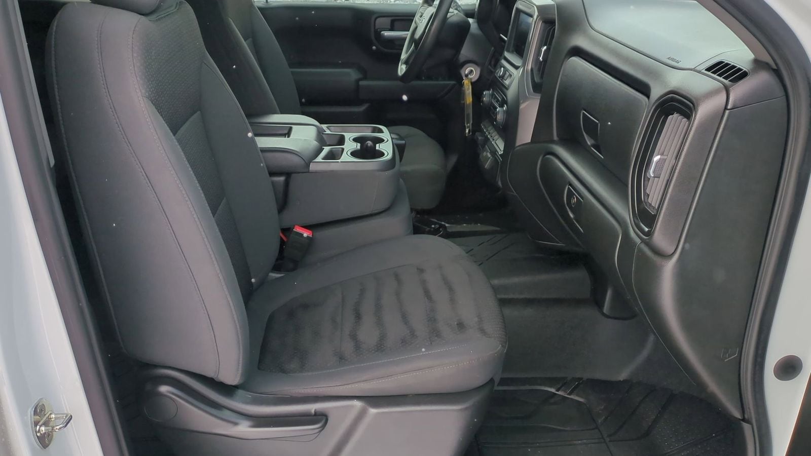 Thumbnail: 2020 Chevrolet Silverado 1500 - 24