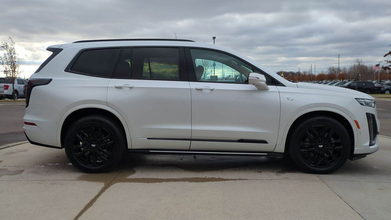 Thumbnail: 2021 Cadillac XT6 - 8