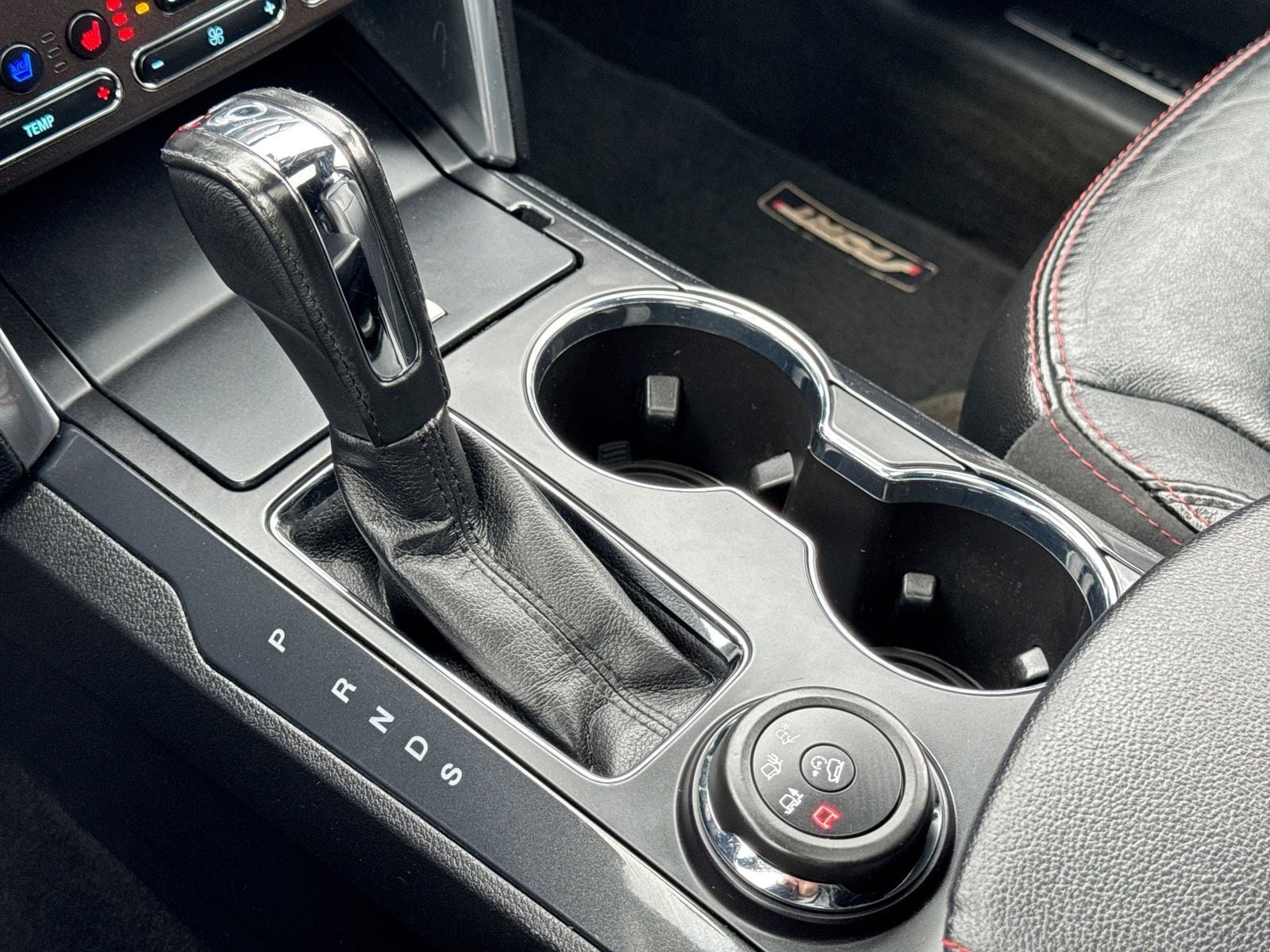 Thumbnail: 2018 Ford Explorer - 34