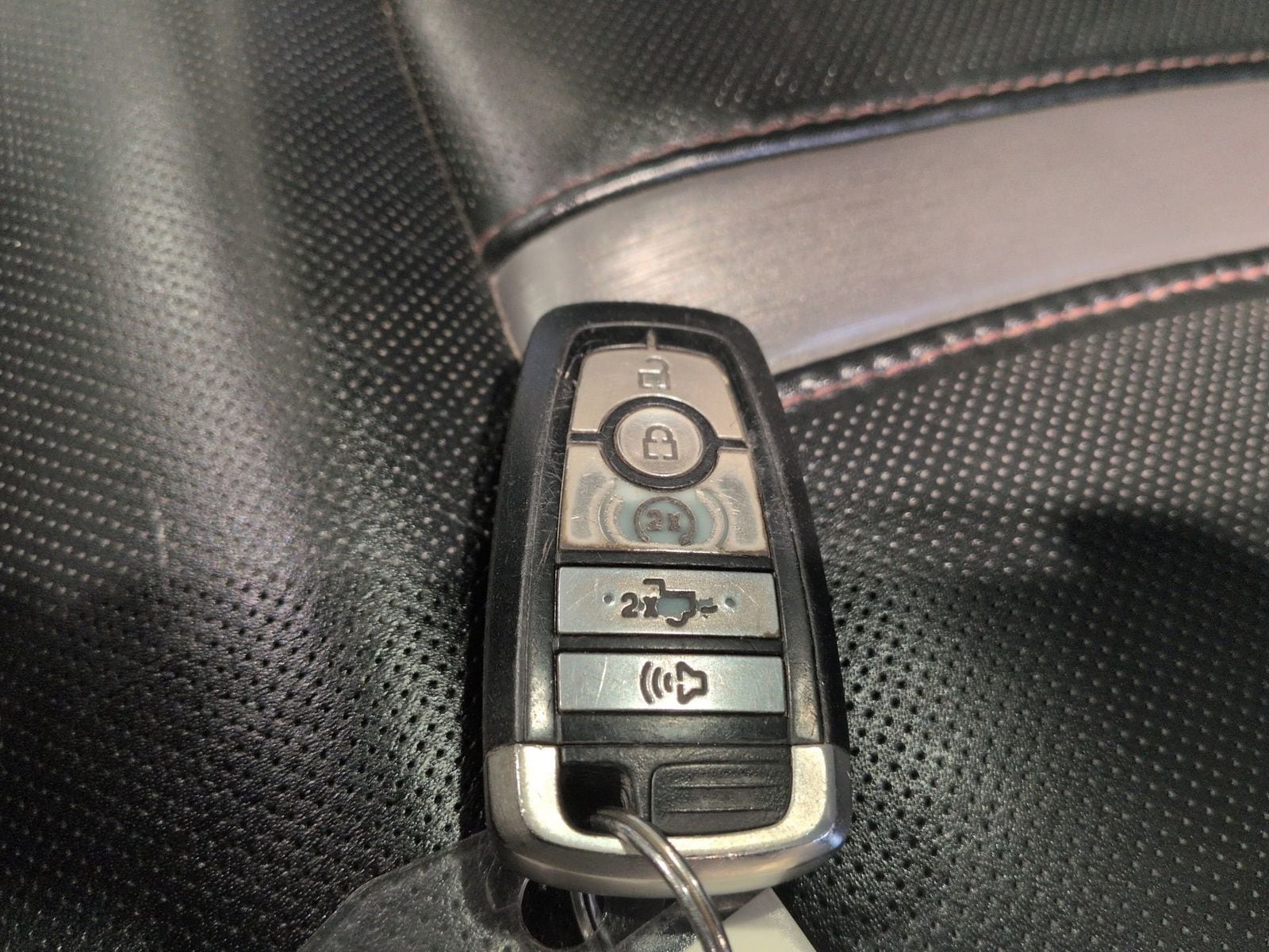 Thumbnail: 2018 Ford F-150 - 41