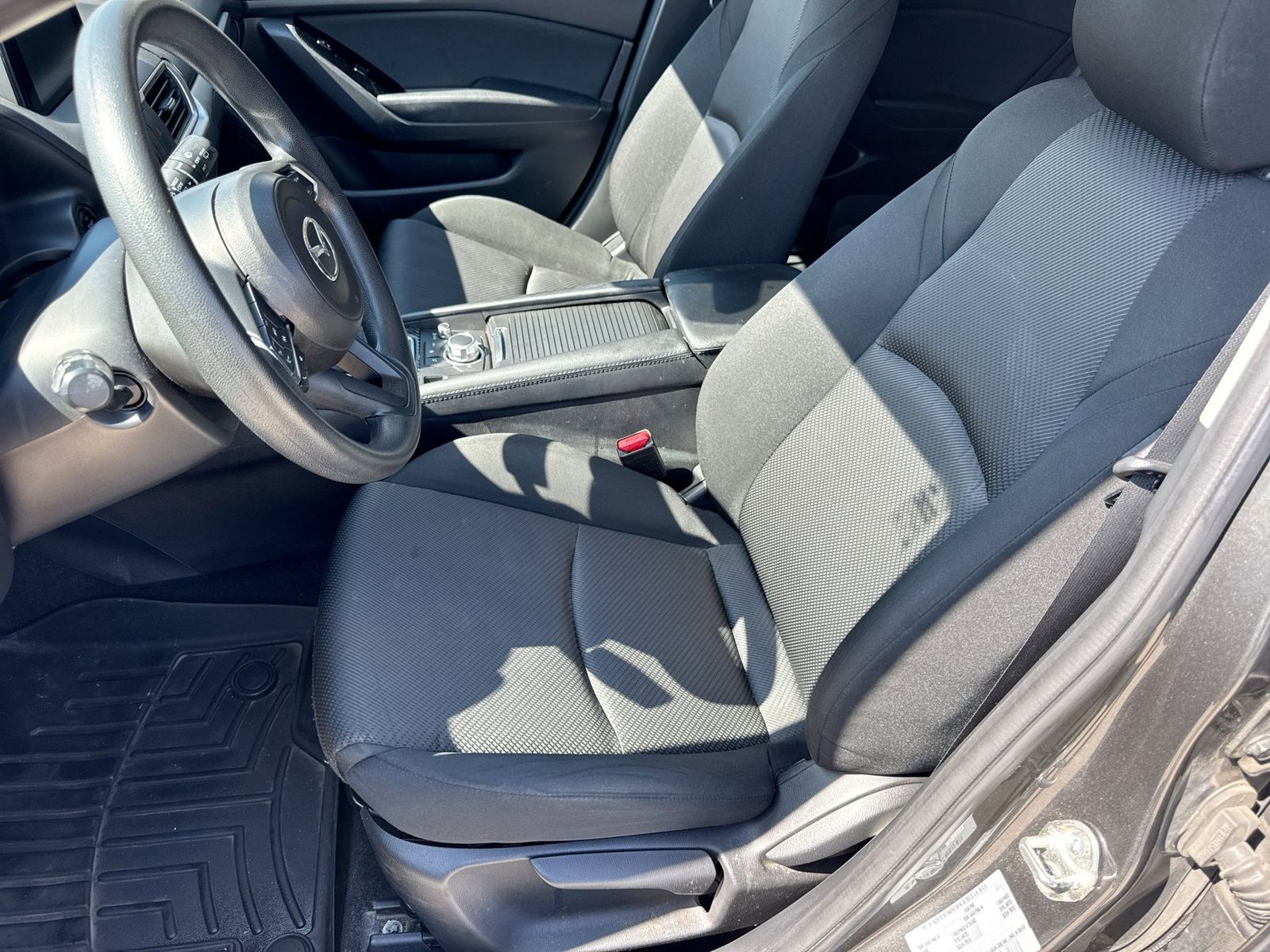 Thumbnail: 2018 Mazda Mazda3 - 18