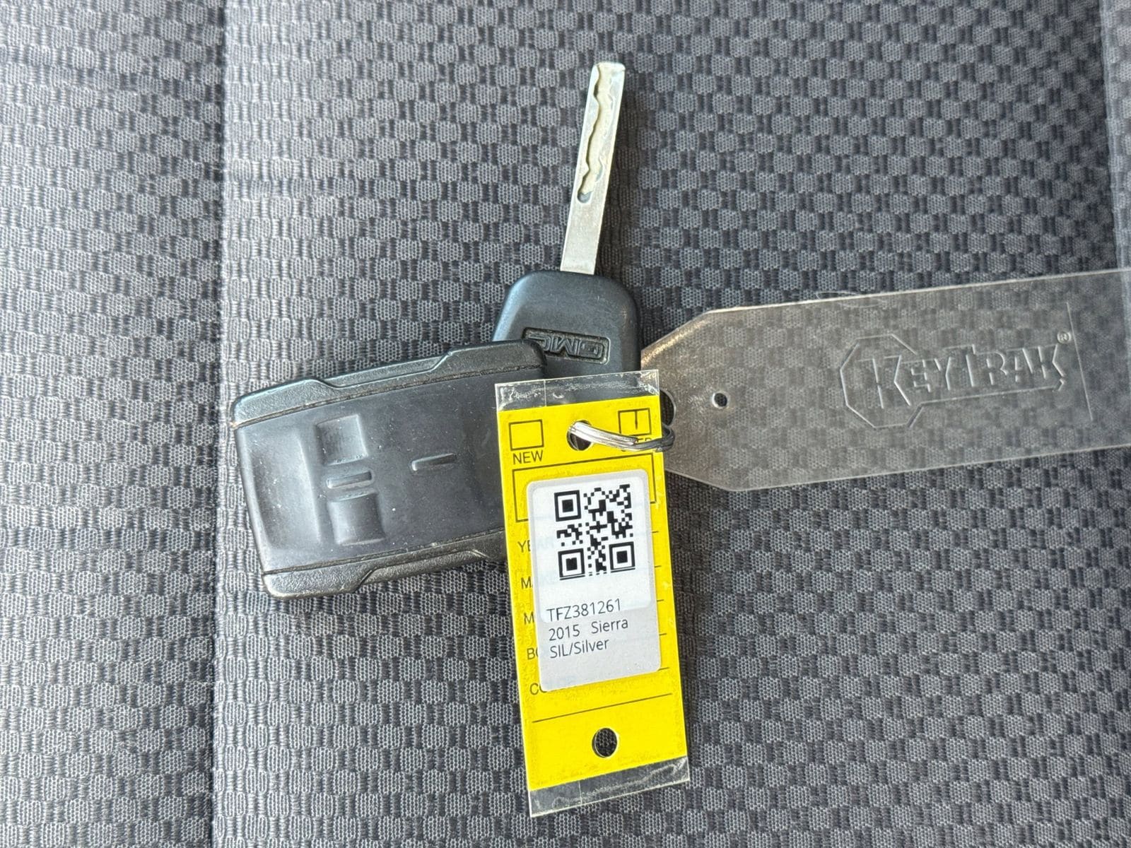 Thumbnail: 2015 GMC Sierra 1500 - 38