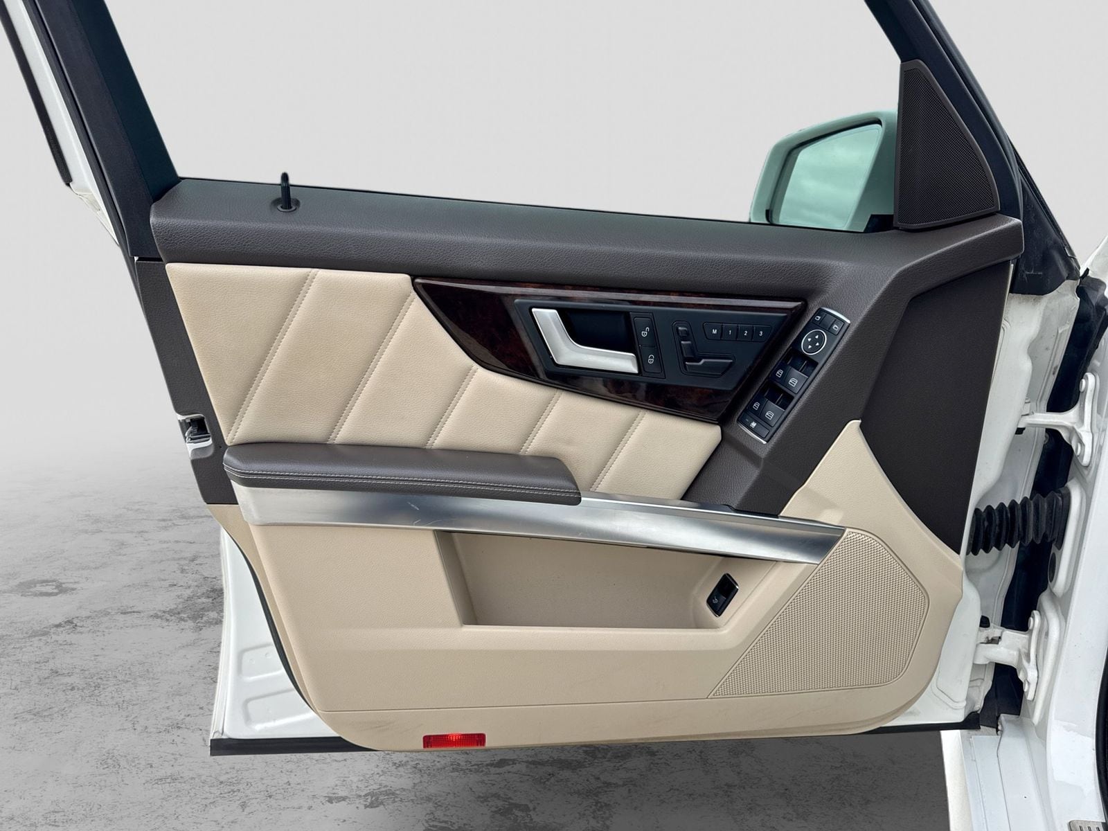 Thumbnail: 2013 Mercedes-Benz GLK - 31