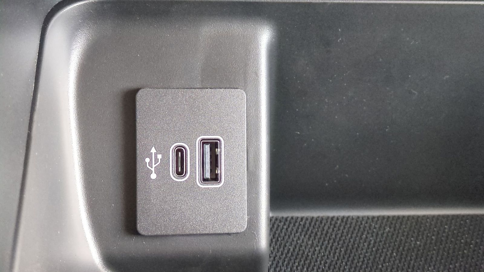 Thumbnail: 2025 Ford F-150 - 30