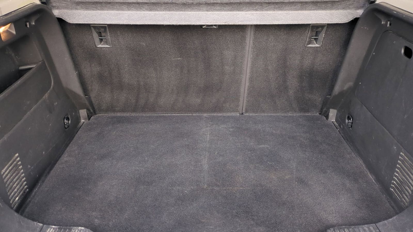 Thumbnail: 2018 Buick Encore - 37