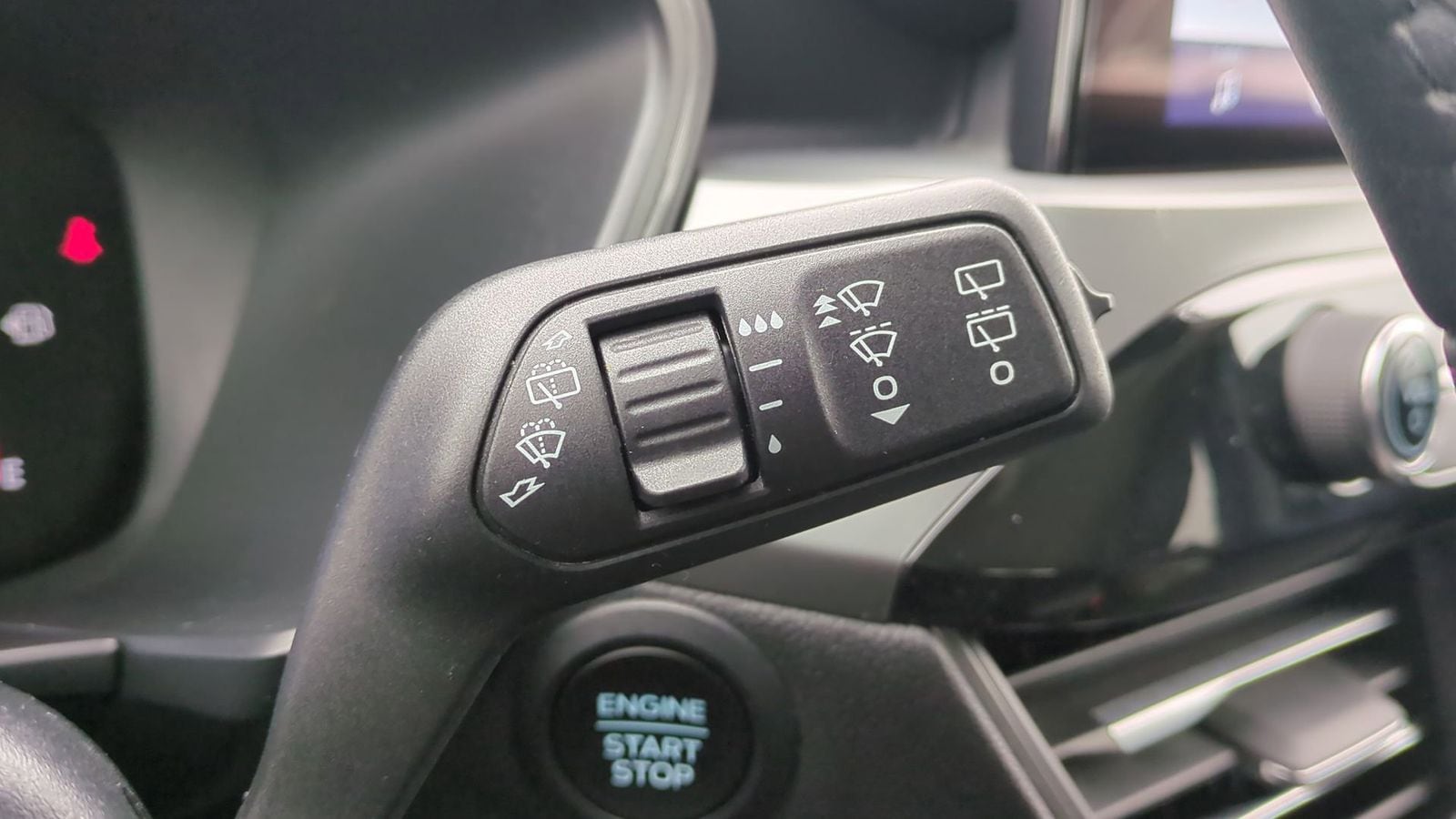 Thumbnail: 2023 Ford Escape - 25