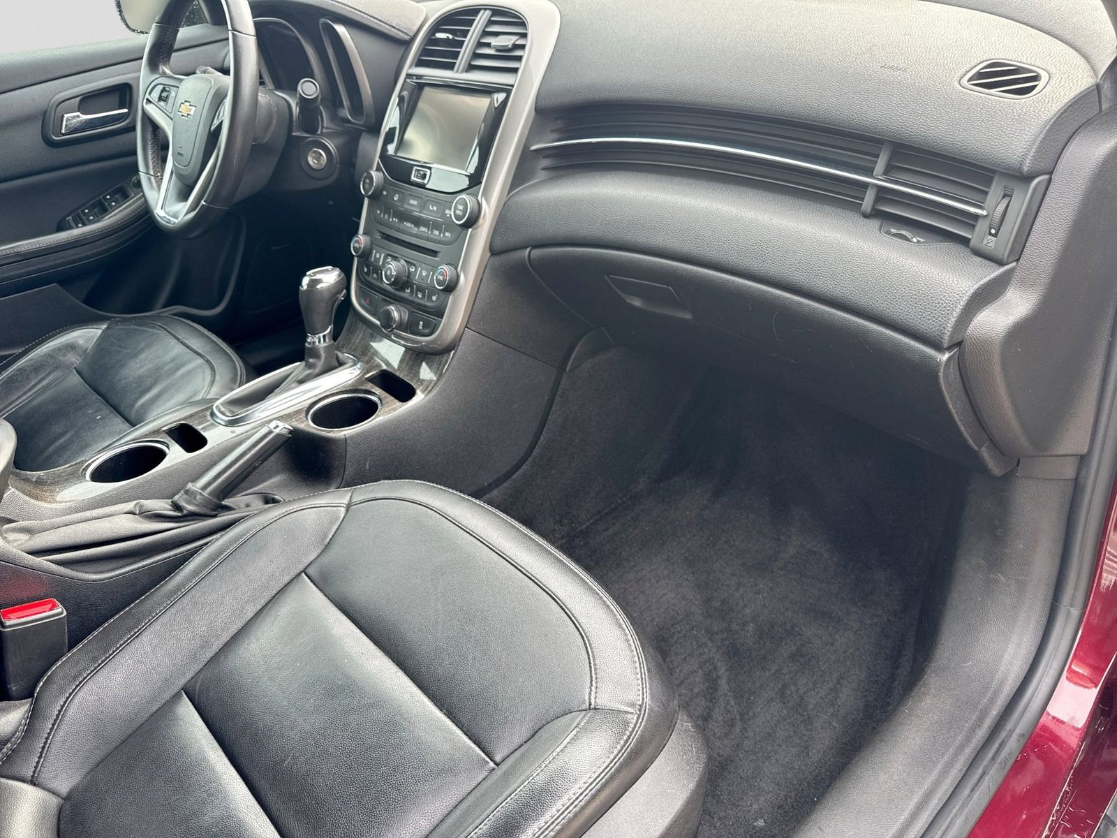 Thumbnail: 2015 Chevrolet Malibu - 7
