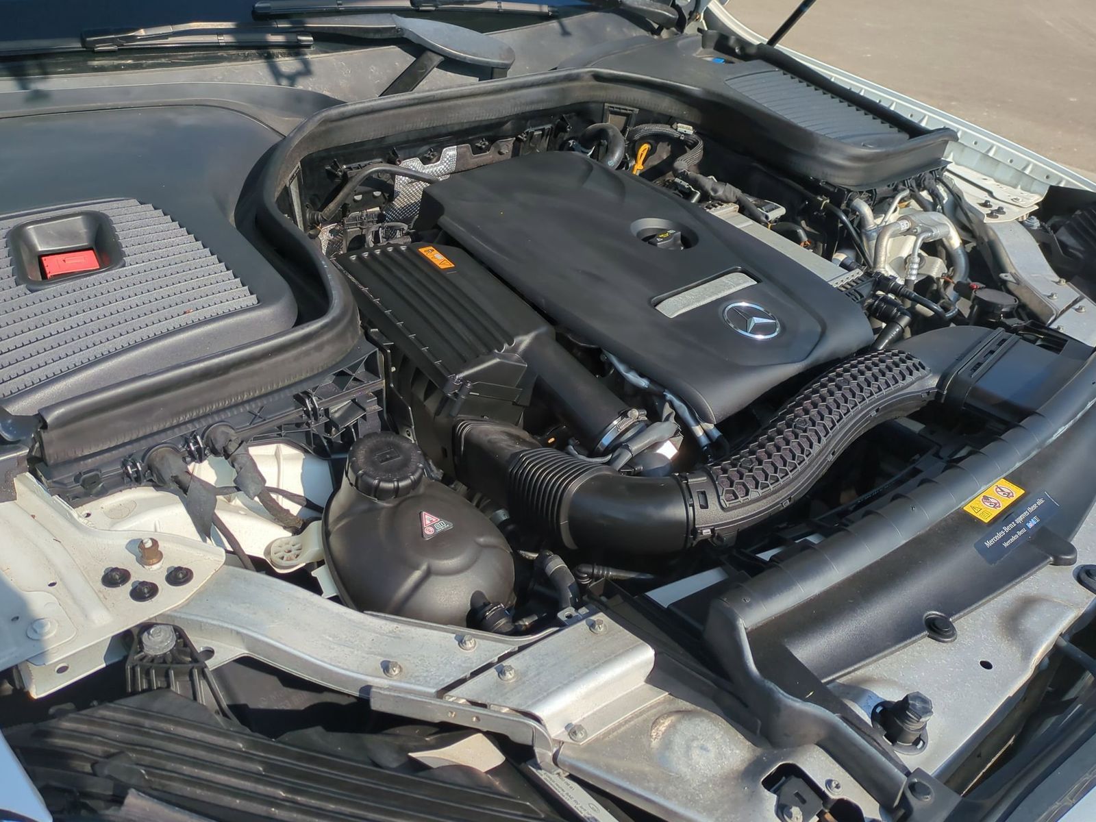 Thumbnail: 2017 Mercedes-Benz GLC - 16