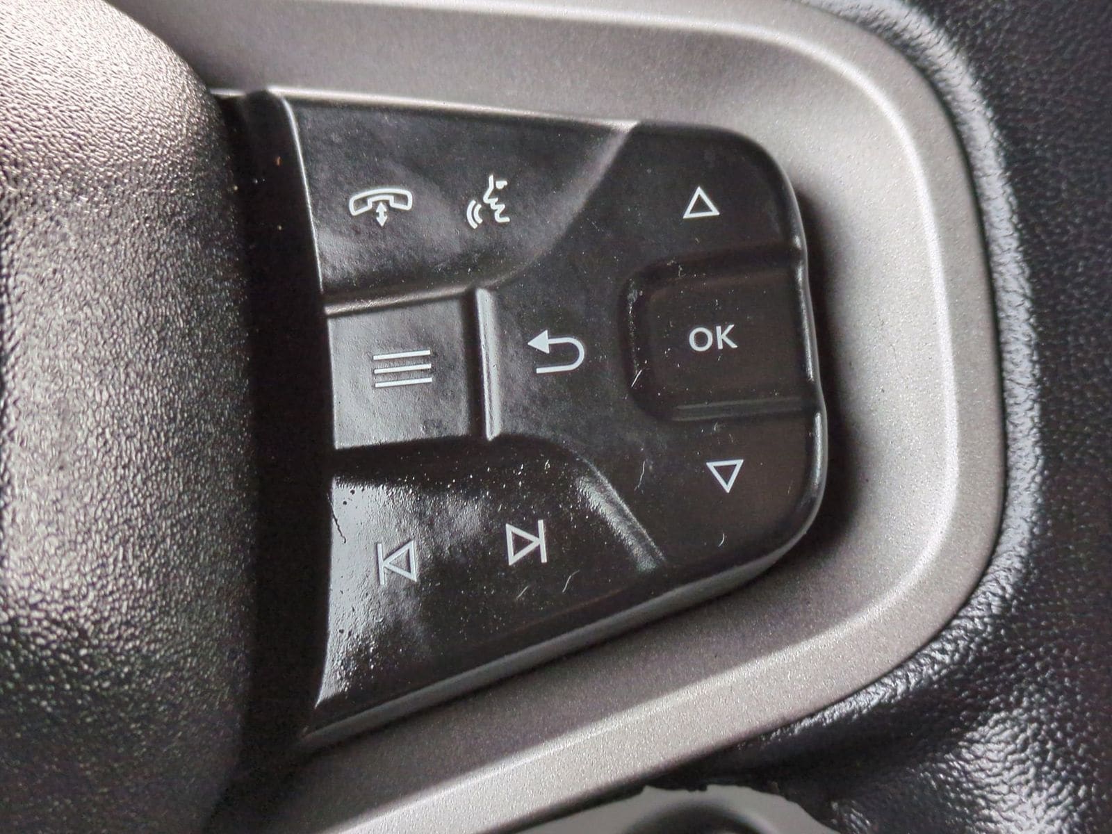 Thumbnail: 2022 Ford Bronco - 30