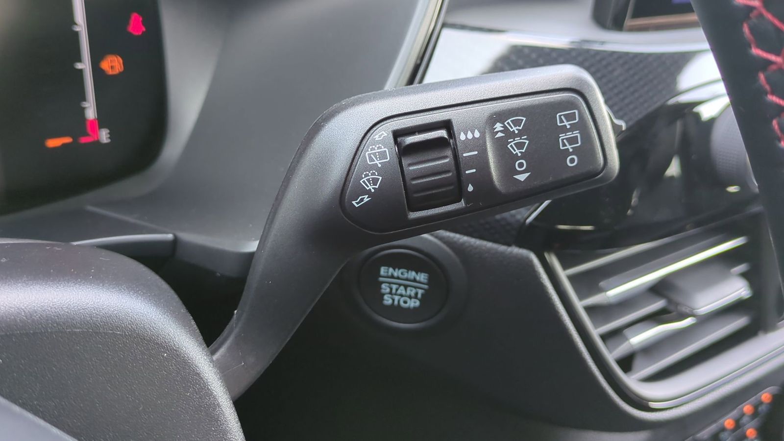 Thumbnail: 2025 Ford Escape - 24