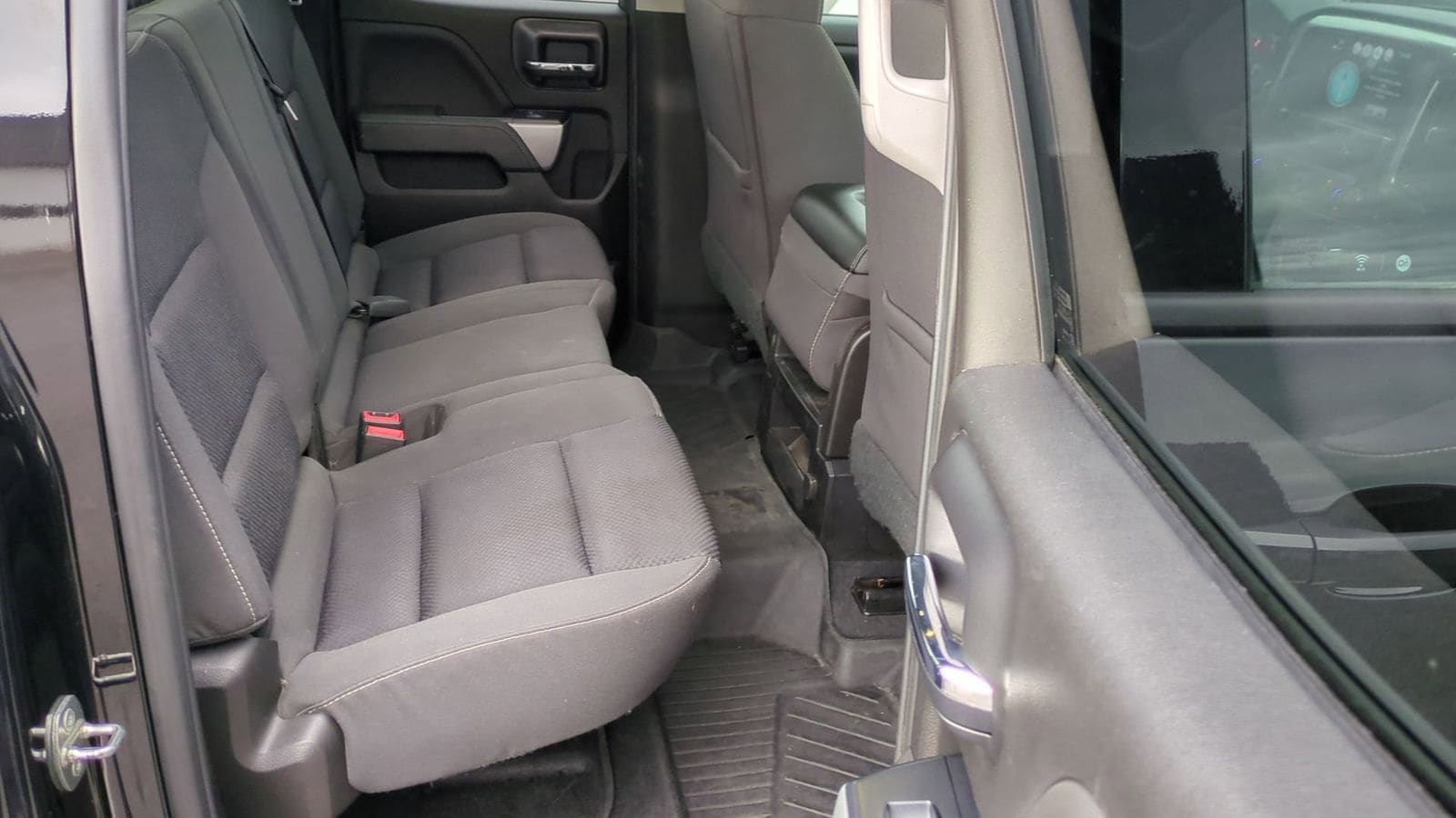 Thumbnail: 2019 Chevrolet Silverado 1500 - 21