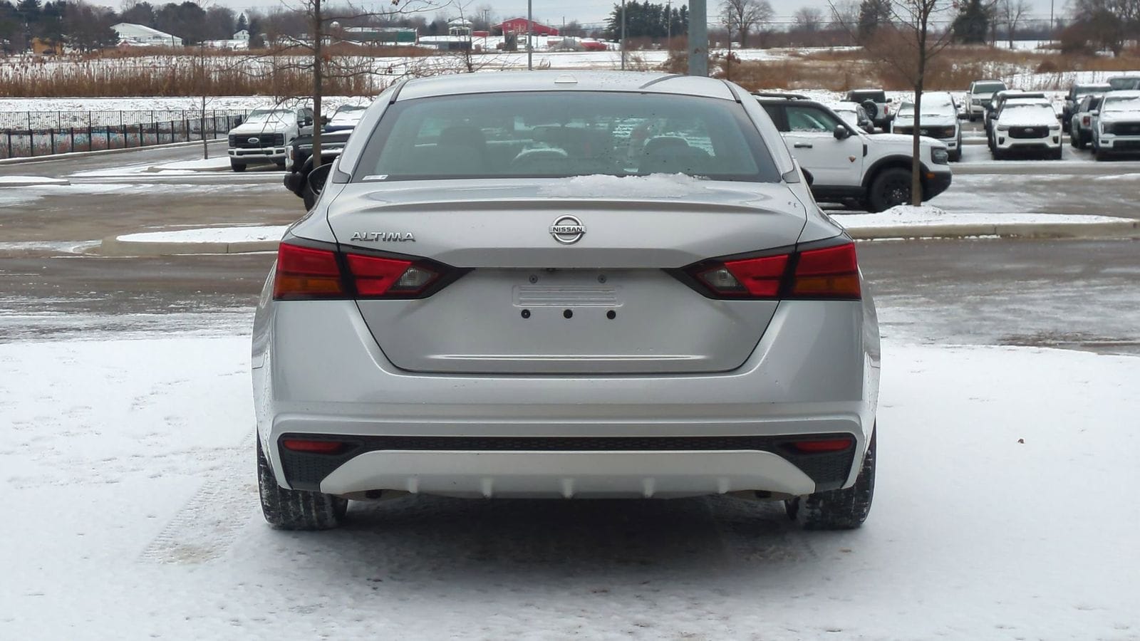 Thumbnail: 2020 Nissan Altima - 5