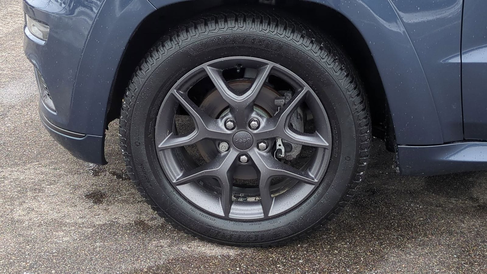 Thumbnail: 2020 Jeep Grand Cherokee - 14