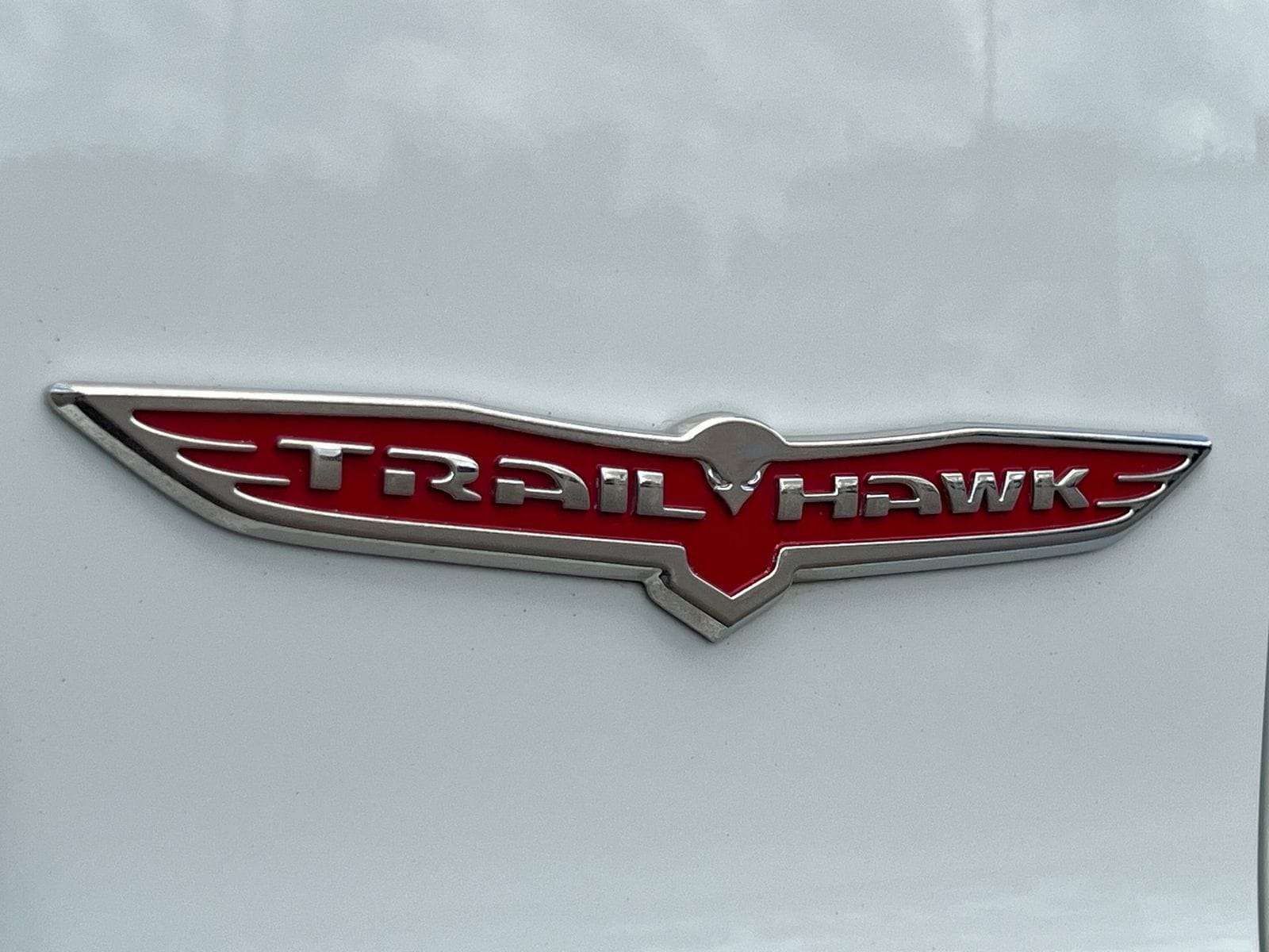 Thumbnail: 2019 Jeep Cherokee - 13