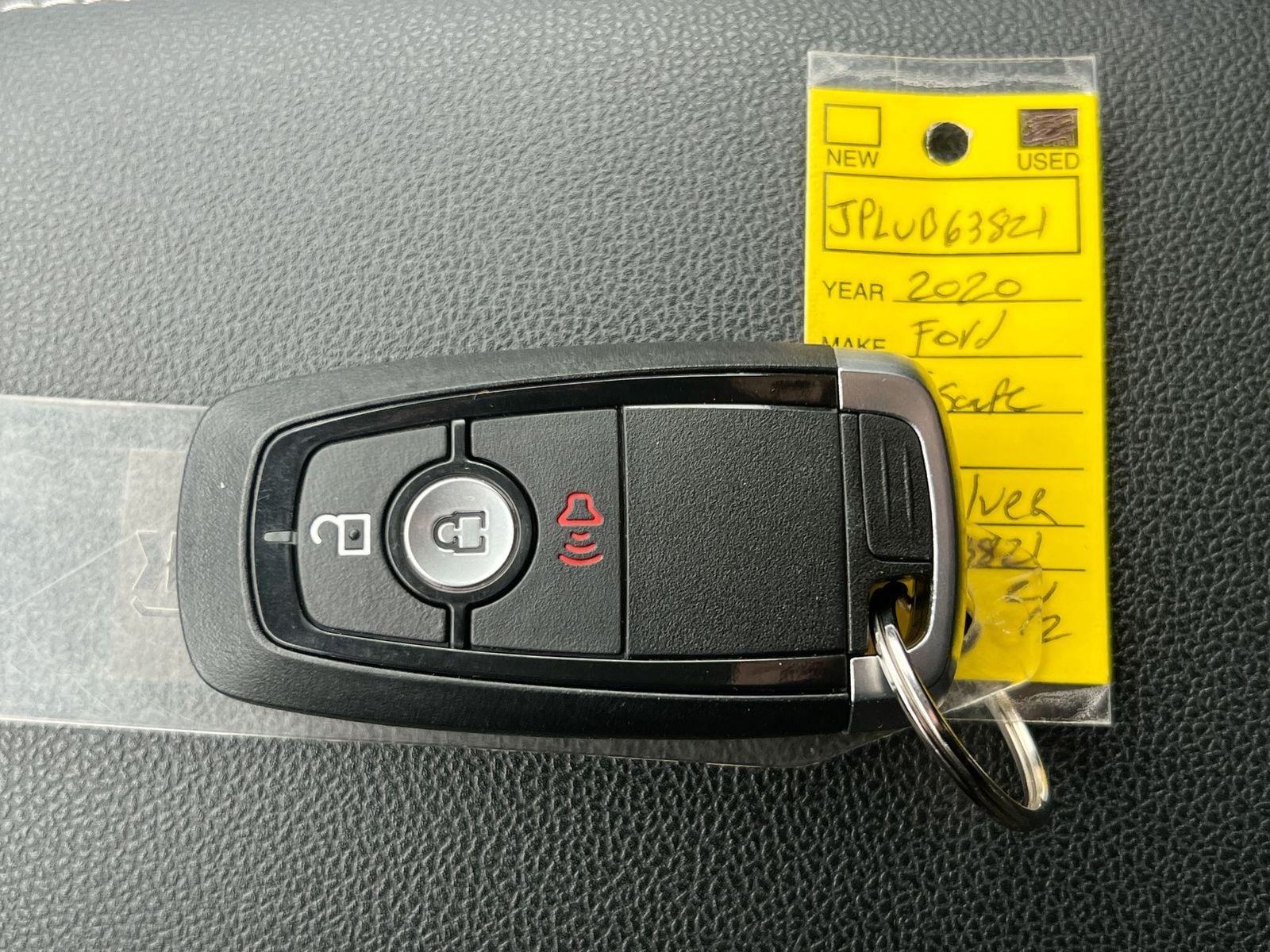 Thumbnail: 2020 Ford Escape - 35