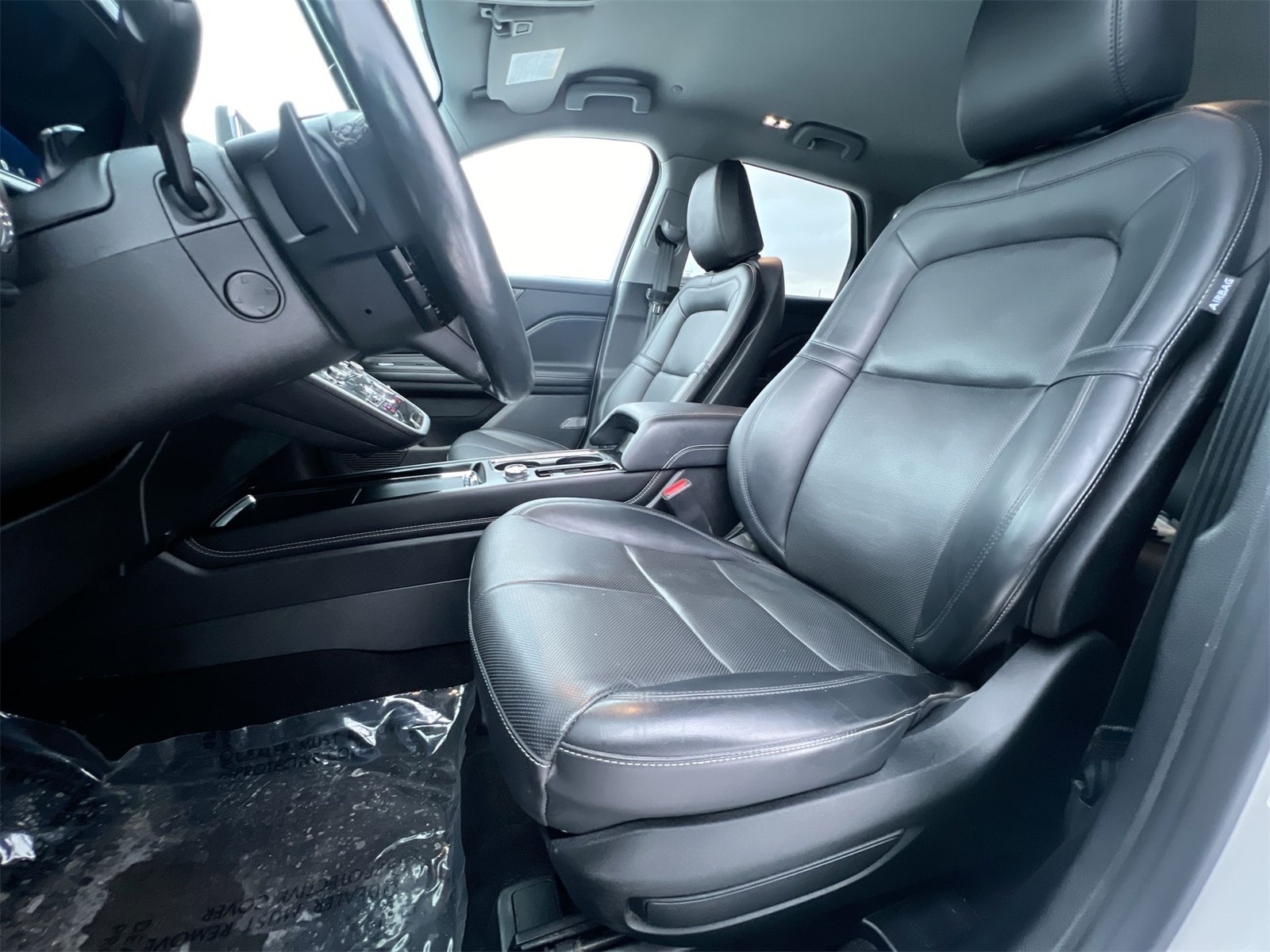 Thumbnail: 2022 Lincoln Corsair - 16