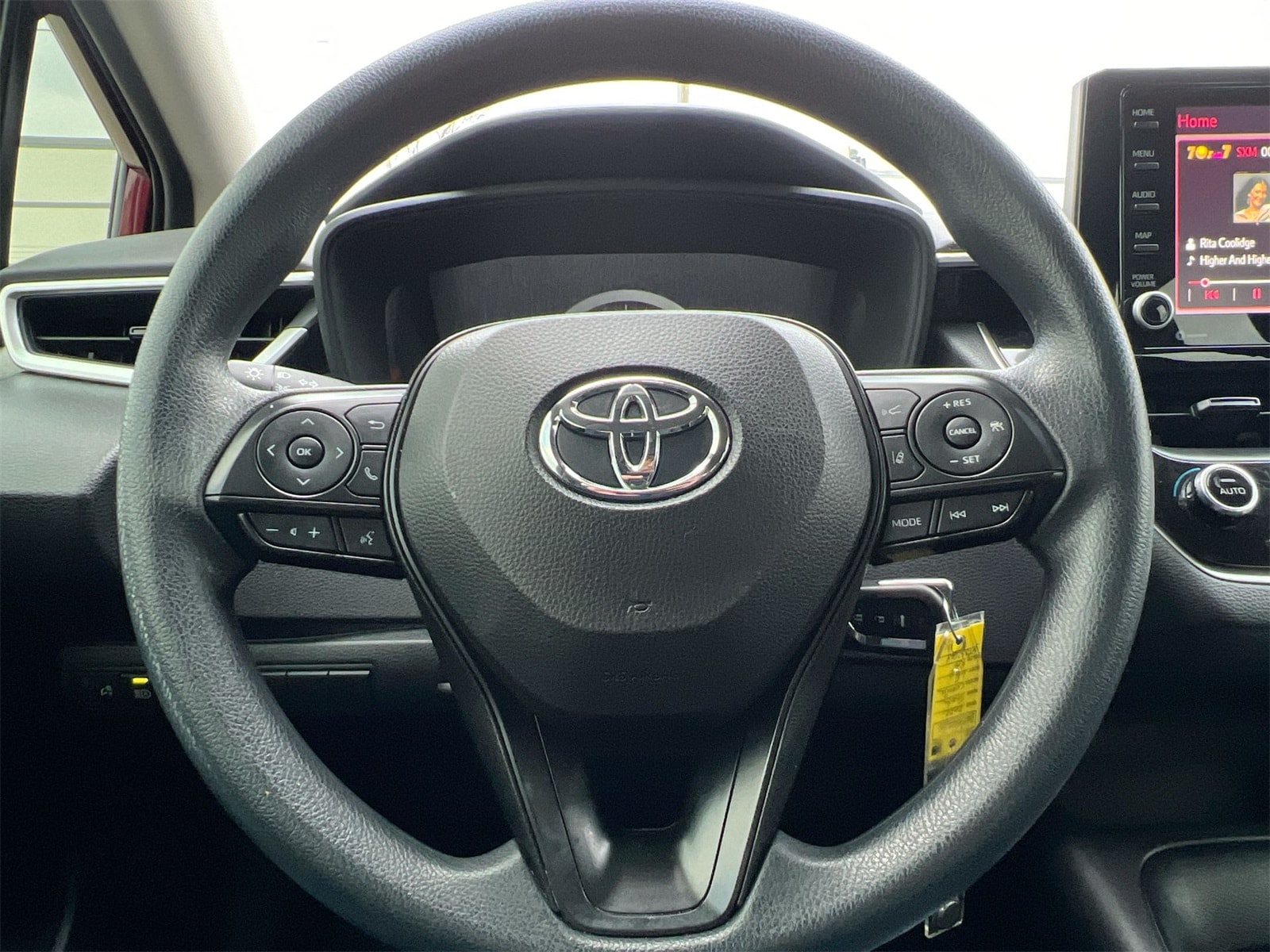 Thumbnail: 2022 Toyota Corolla - 22