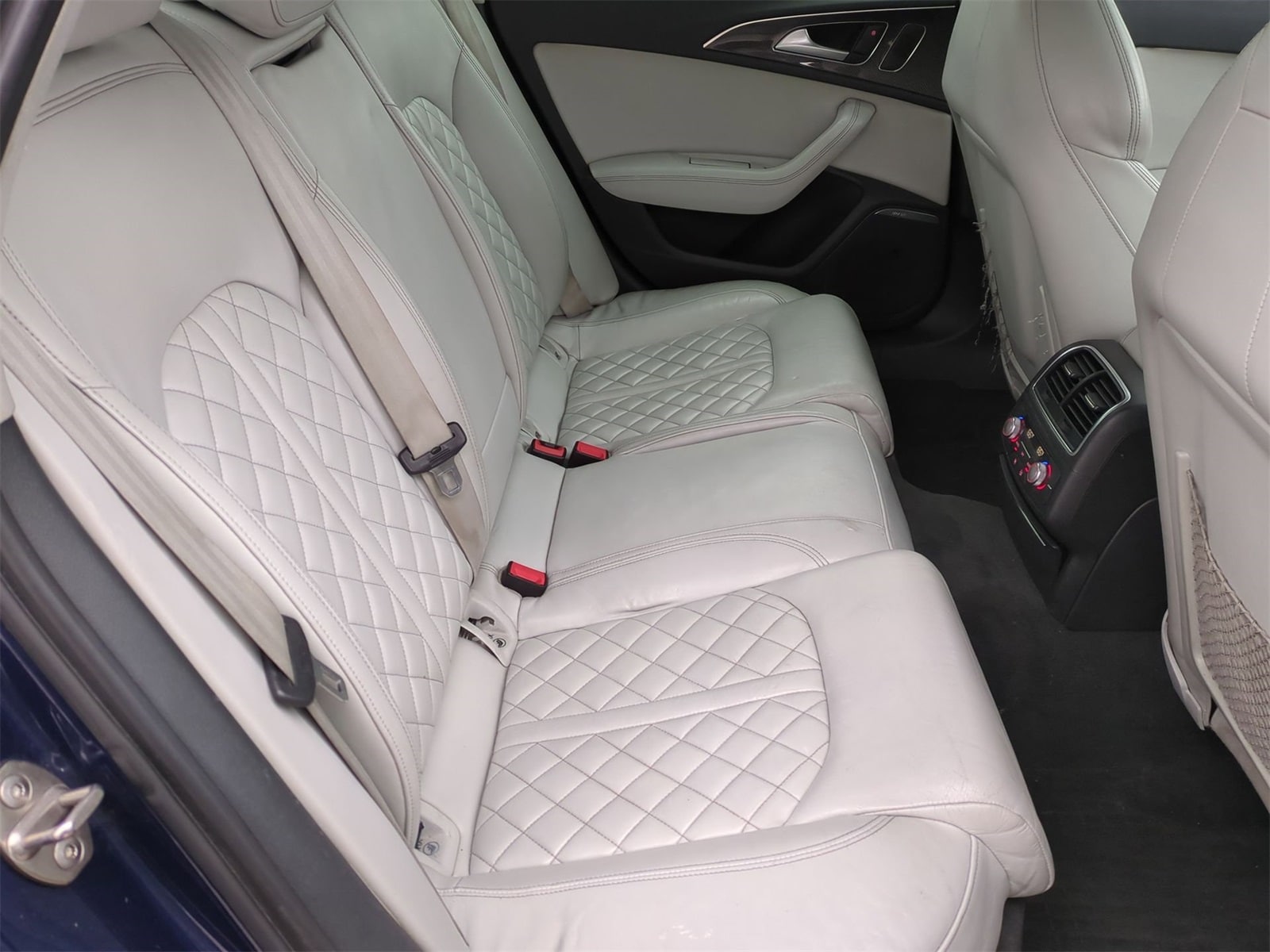 Thumbnail: 2014 Audi S6 - 21