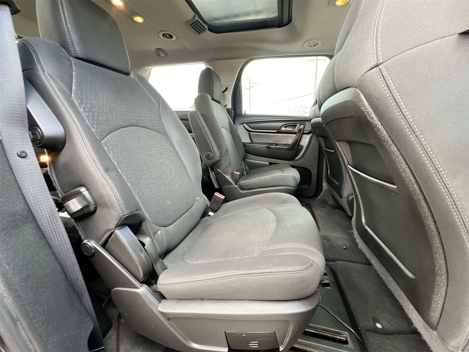 Thumbnail: 2015 GMC Acadia - 20