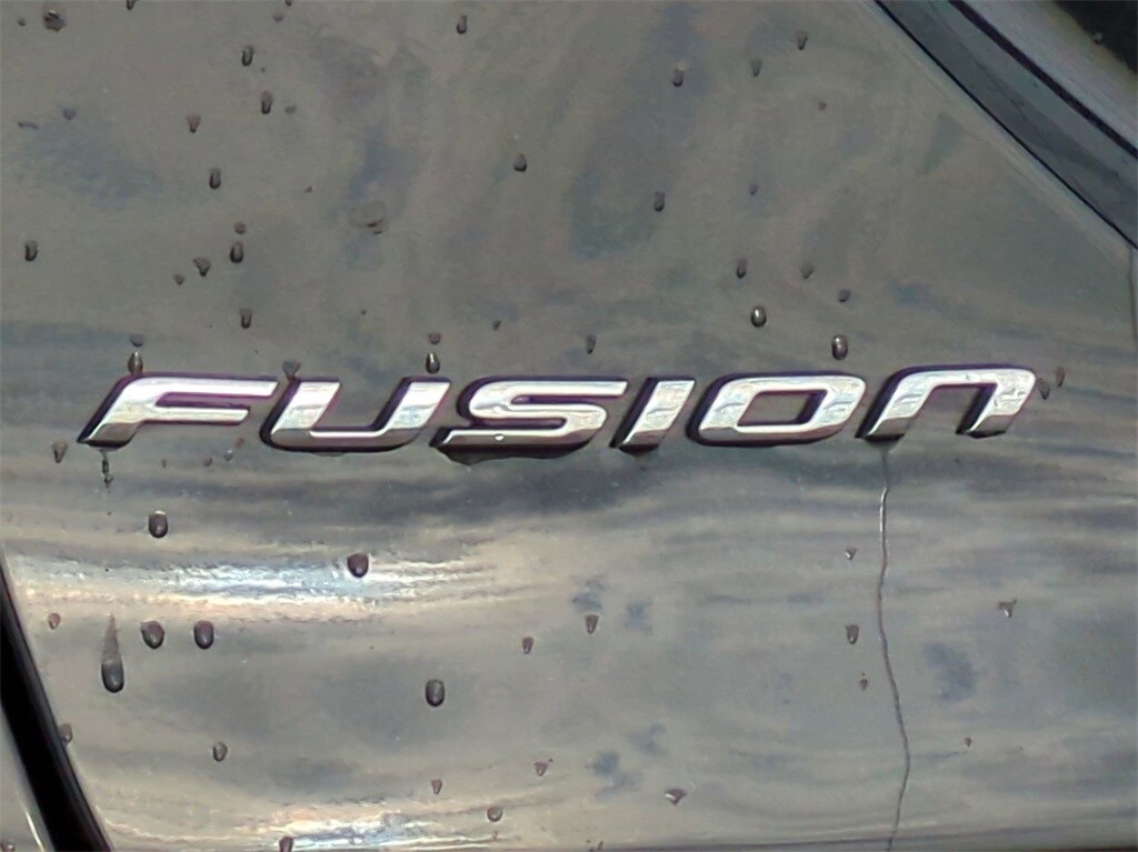 2014 Ford Fusion SE 13