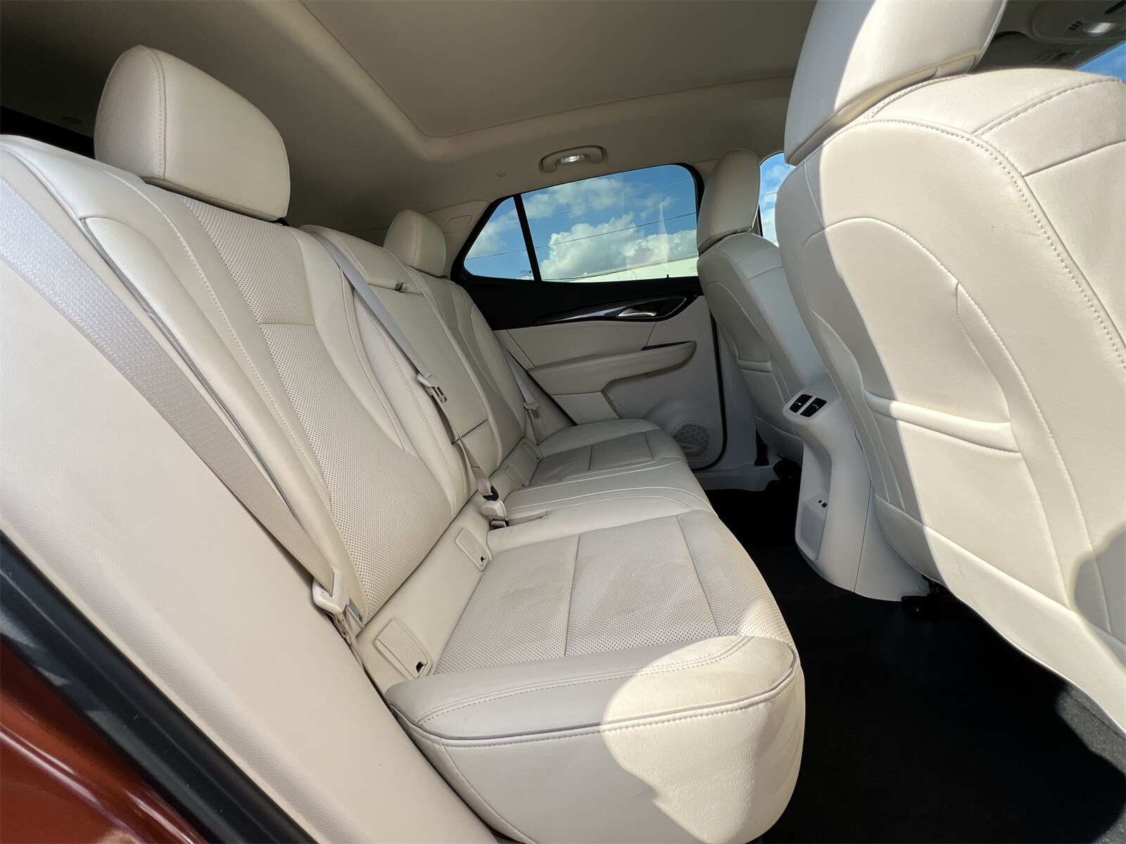 Thumbnail: 2021 Buick Envision - 21