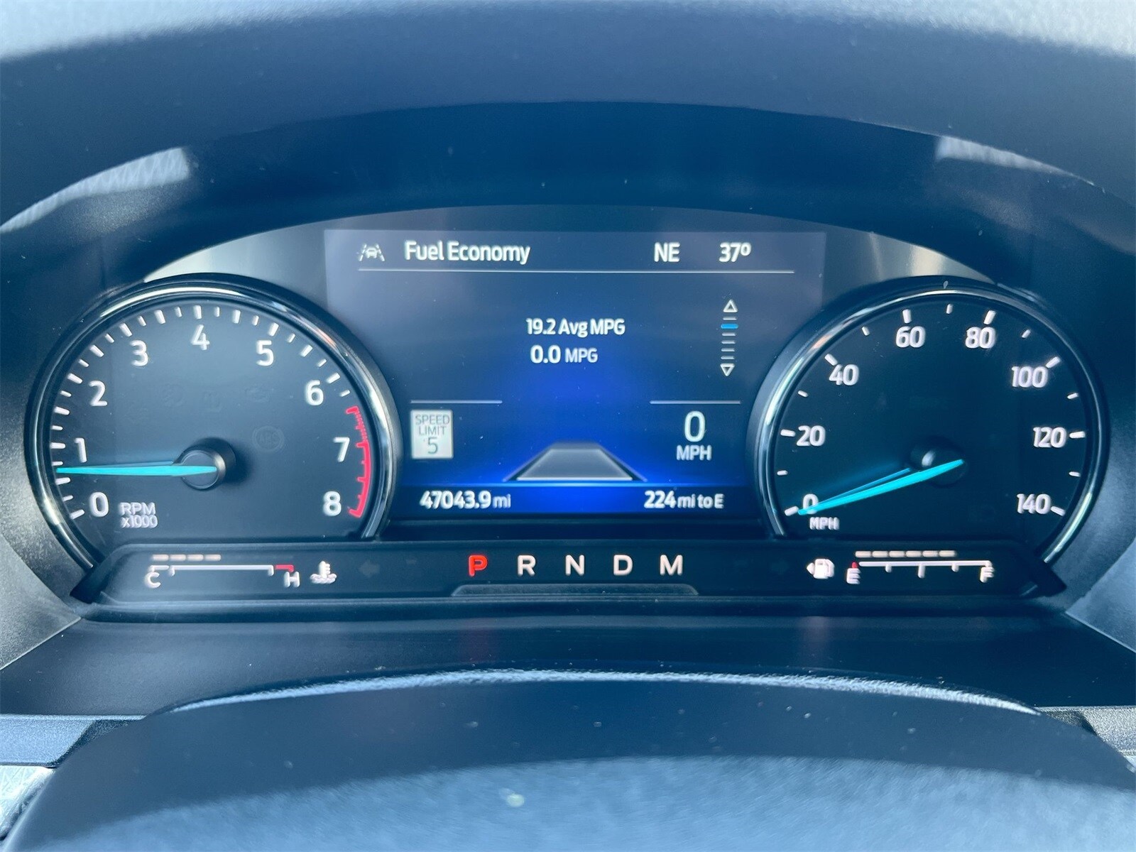 Thumbnail: 2022 Ford Explorer - 34