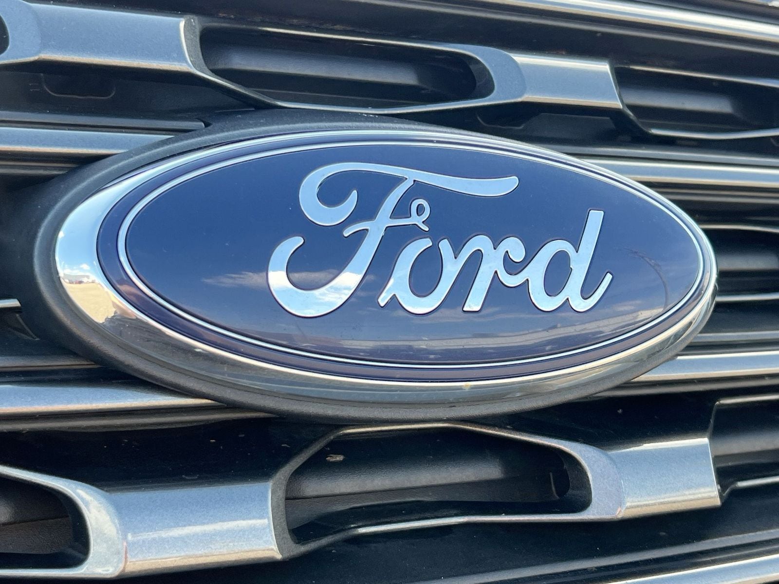 Thumbnail: 2017 Ford Explorer - 13