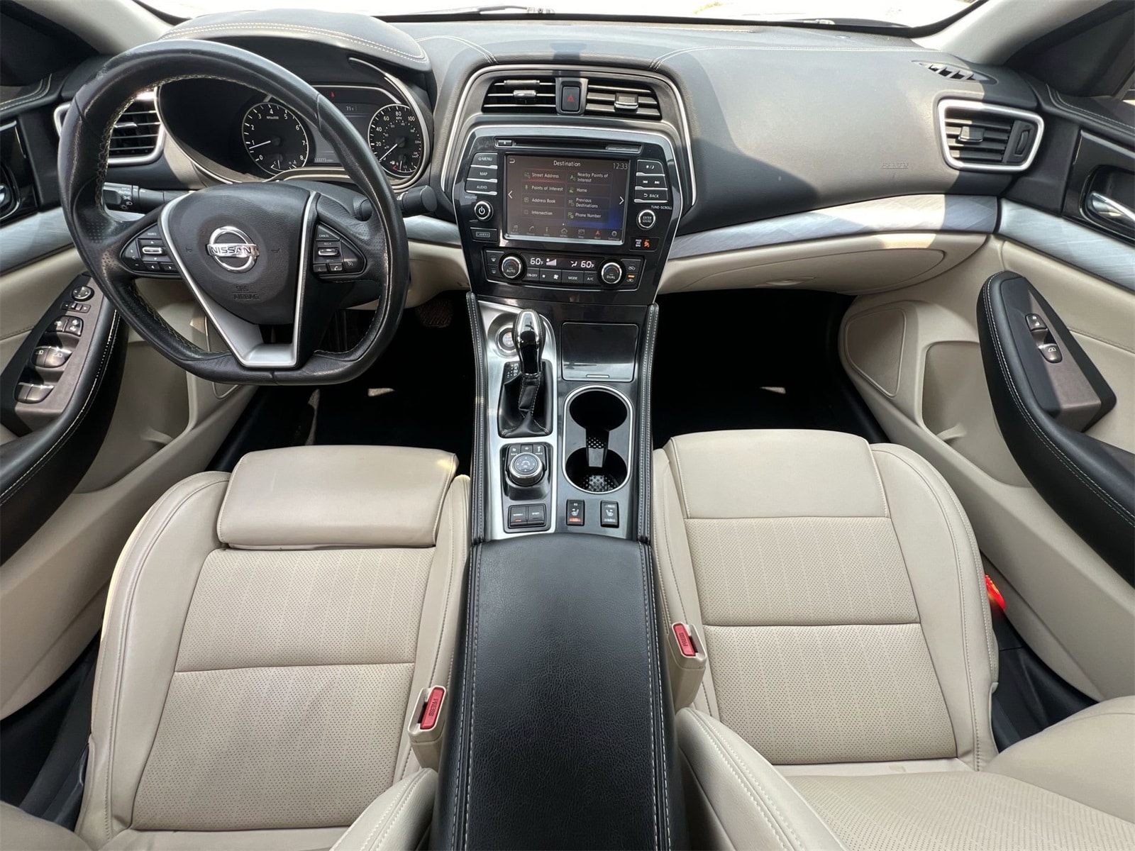 Thumbnail: 2017 Nissan Maxima - 16