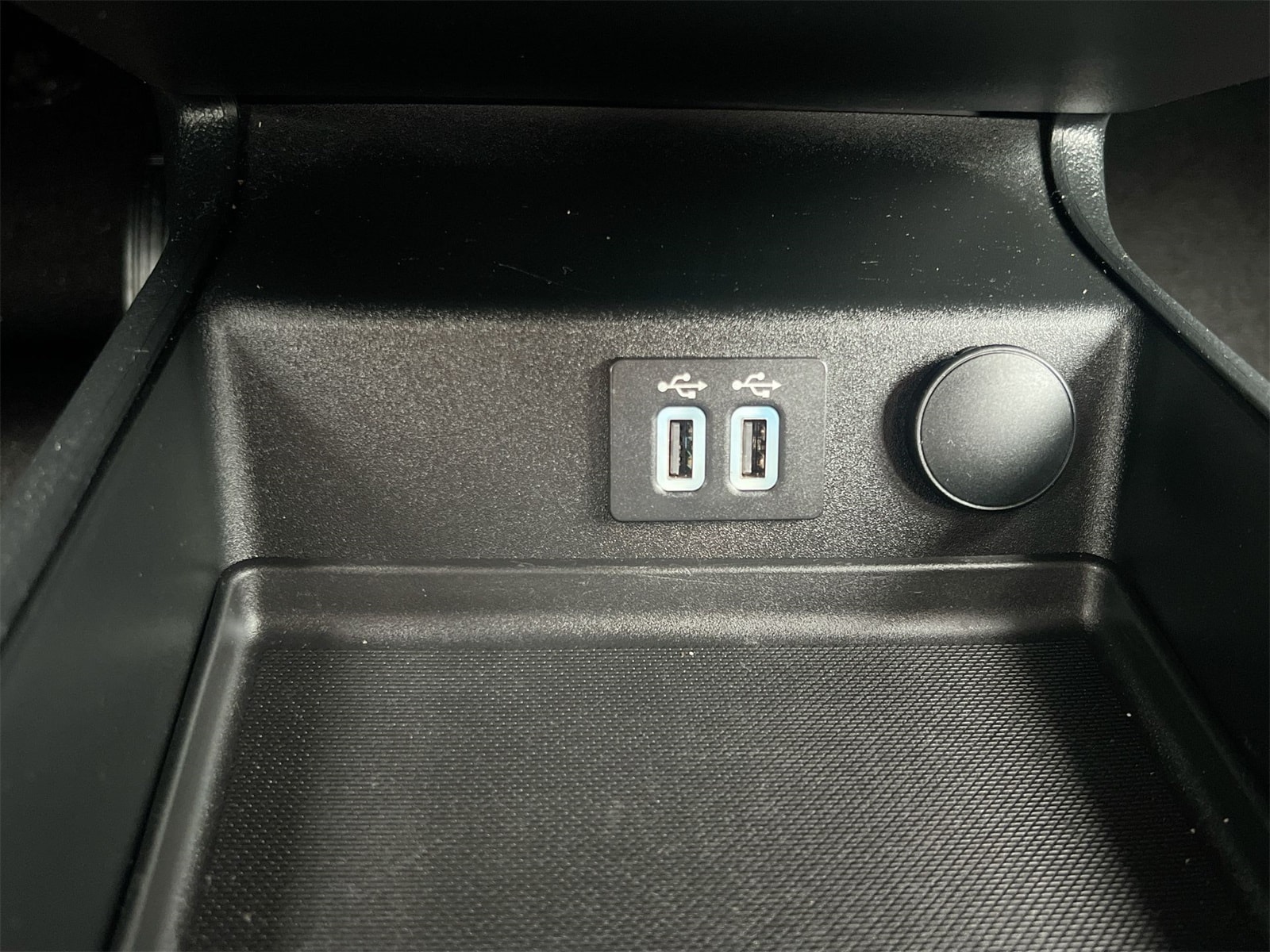 Thumbnail: 2020 Ford Fusion - 31