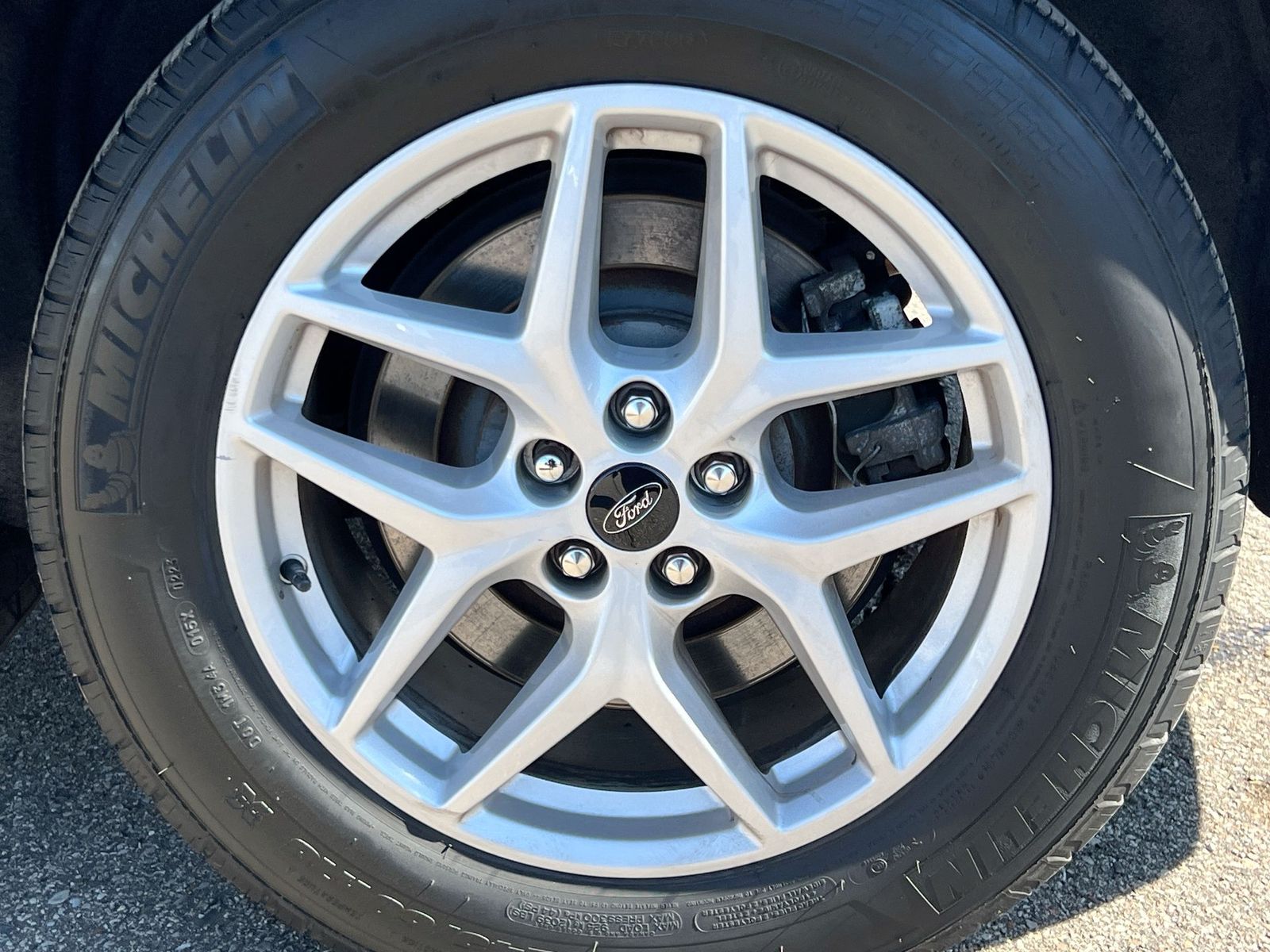 Thumbnail: 2023 Ford Edge - 14