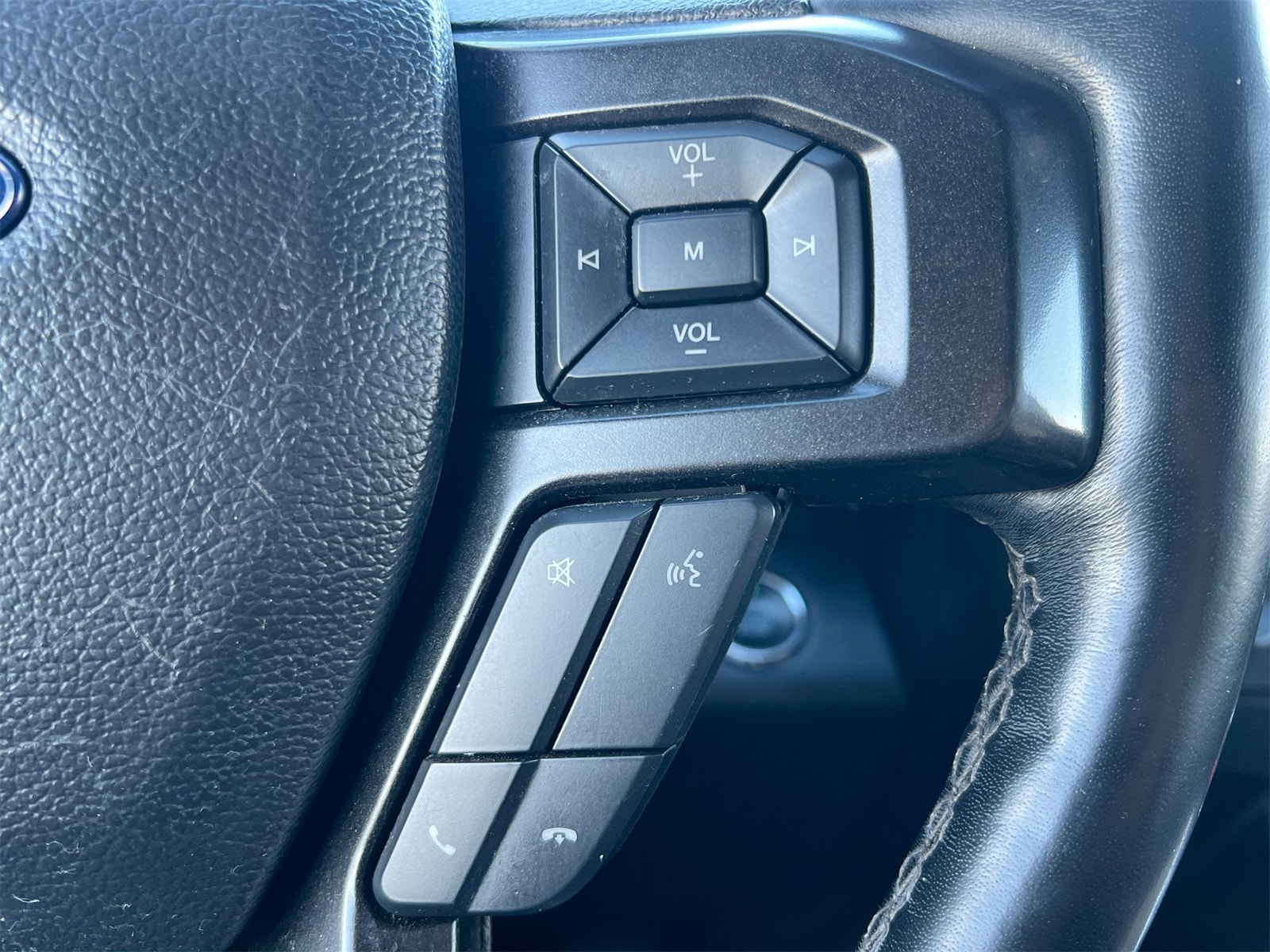 Thumbnail: 2018 Ford Expedition - 24