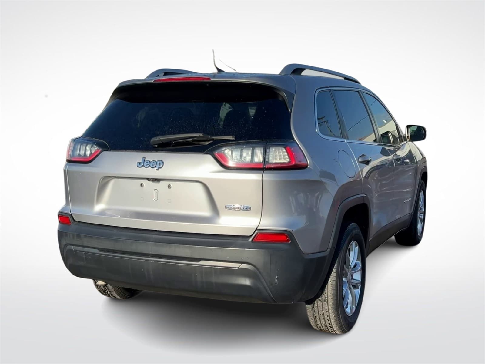 Thumbnail: 2019 Jeep Cherokee - 8