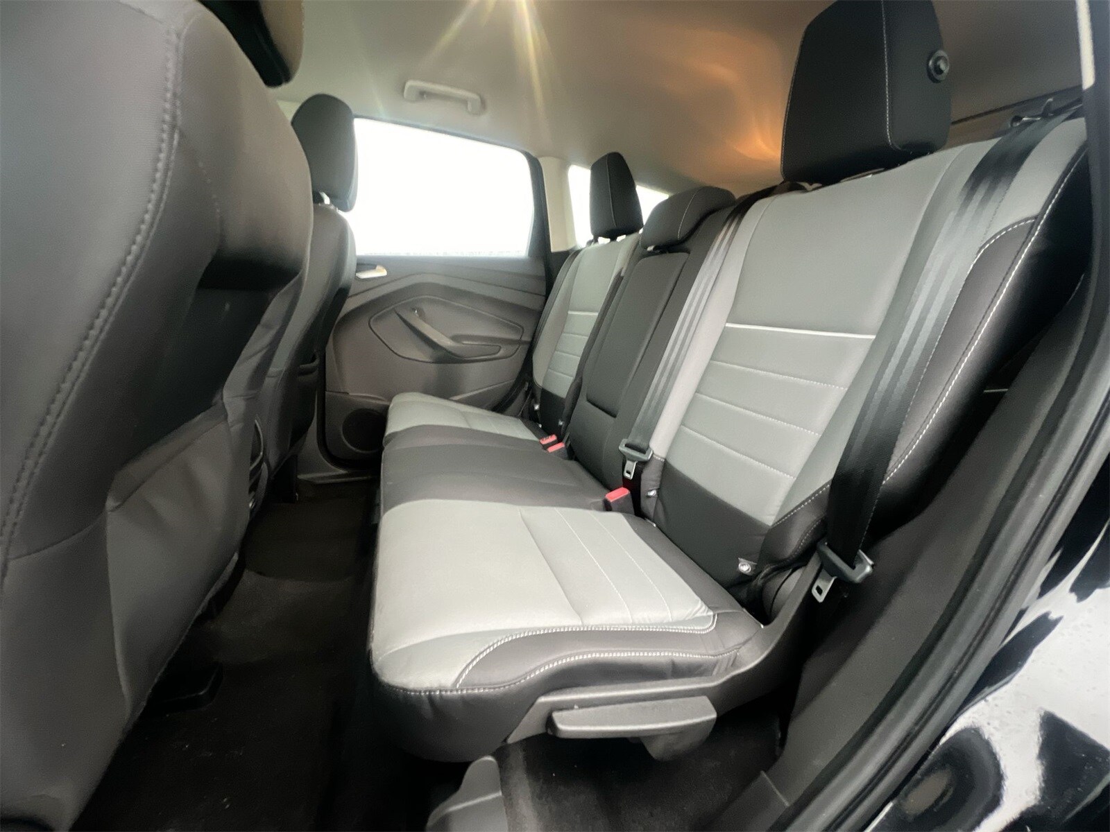 Thumbnail: 2015 Ford Escape - 19