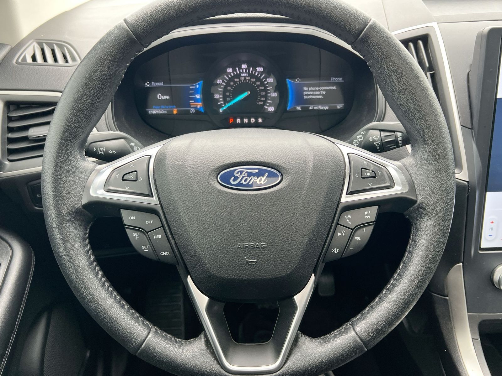 Thumbnail: 2023 Ford Edge - 22