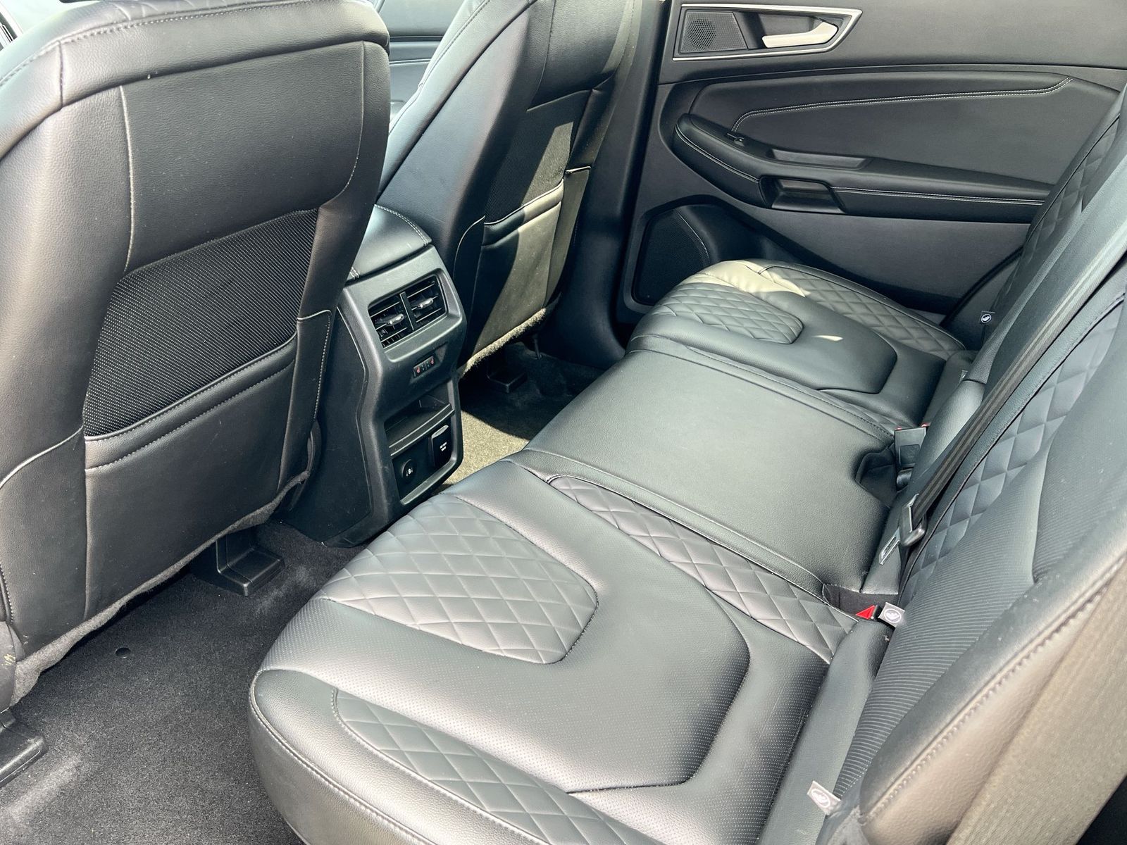 Thumbnail: 2024 Ford Edge - 18