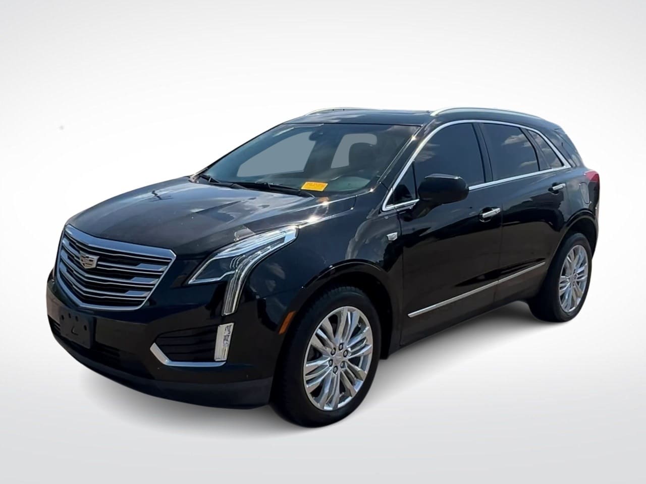 Thumbnail: 2017 Cadillac XT5 - 4