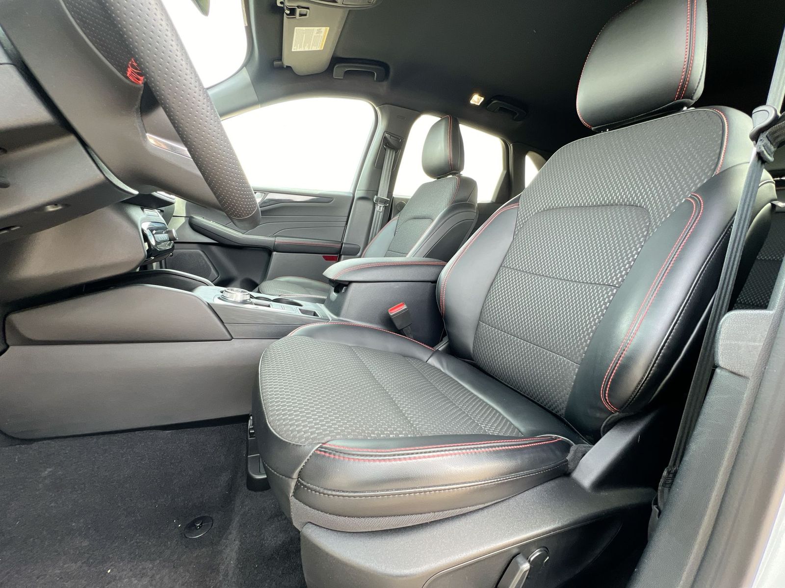 Thumbnail: 2023 Ford Escape - 16