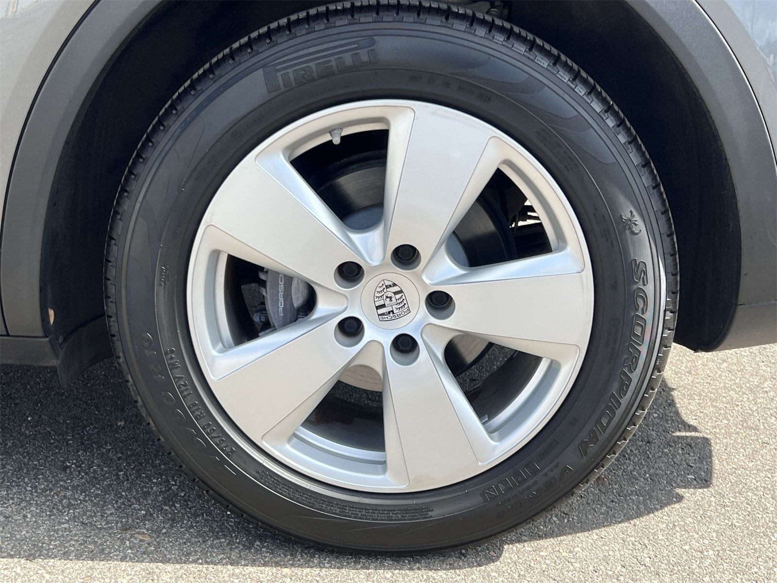 Thumbnail: 2019 Porsche Cayenne - 14