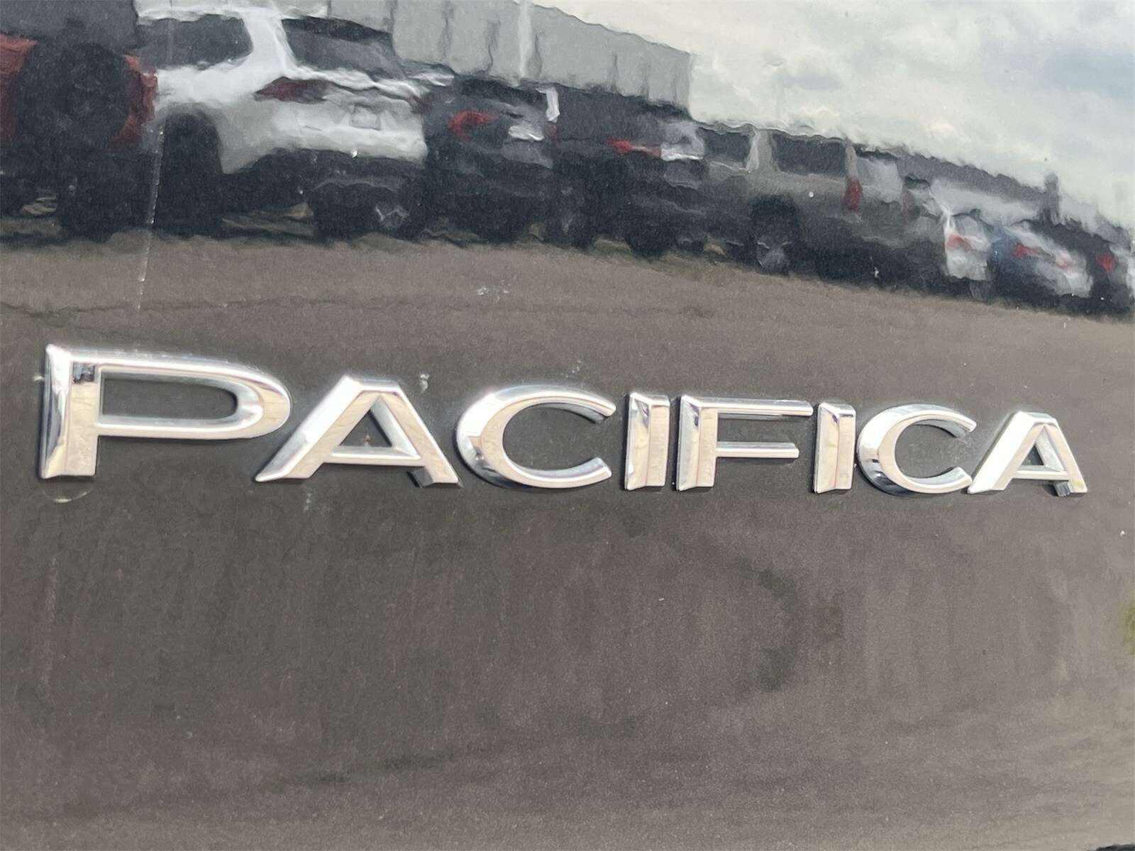 Thumbnail: 2022 Chrysler Pacifica - 13