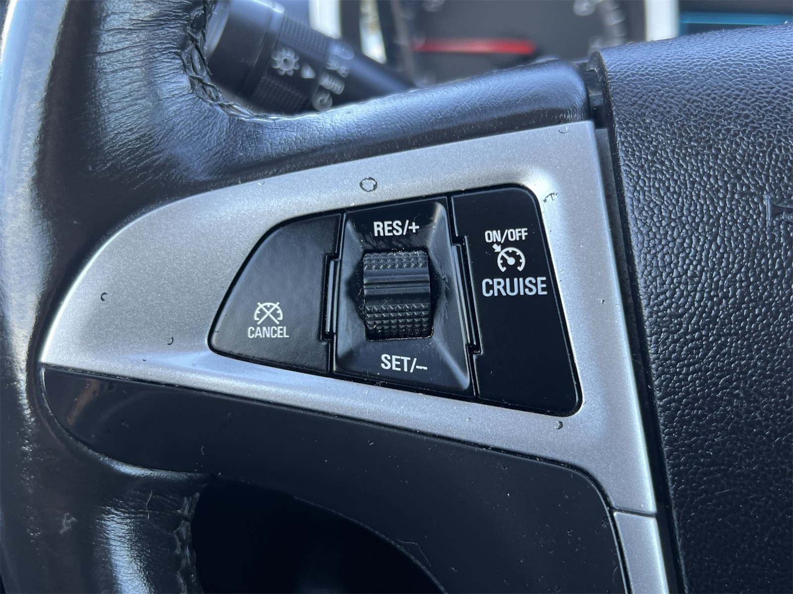 Thumbnail: 2017 Chevrolet Equinox - 24