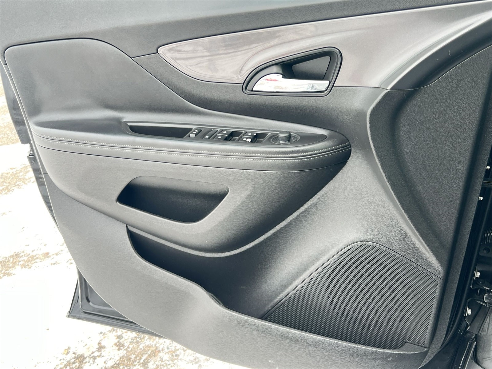 Thumbnail: 2018 Buick Encore - 30