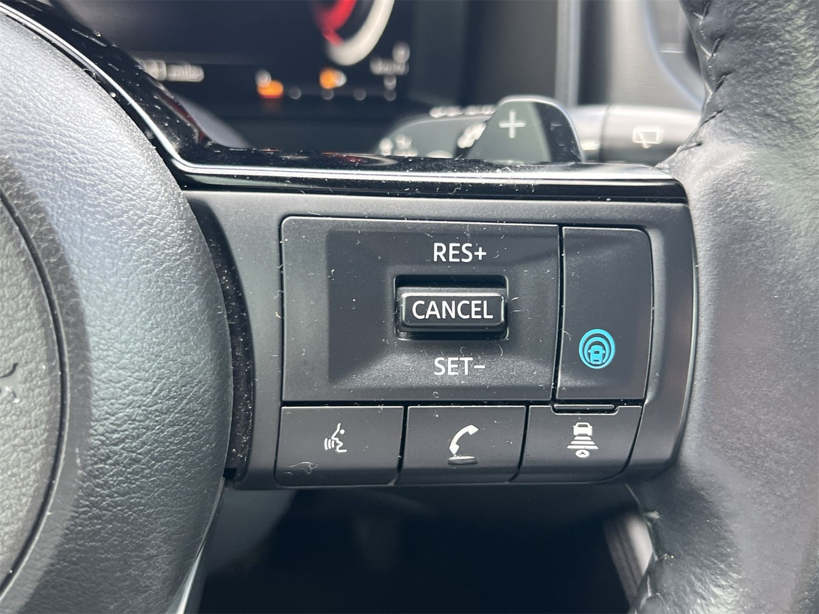 Thumbnail: 2021 Nissan Rogue - 25