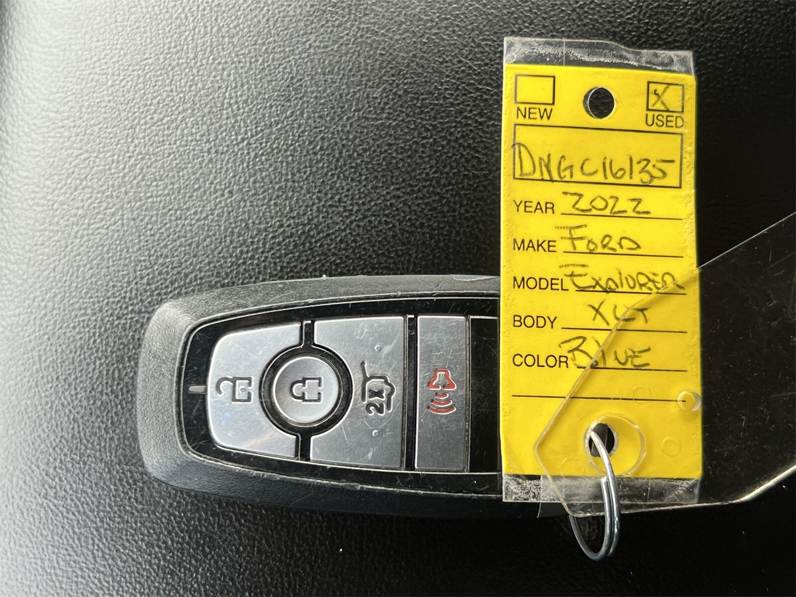 Thumbnail: 2022 Ford Explorer - 35